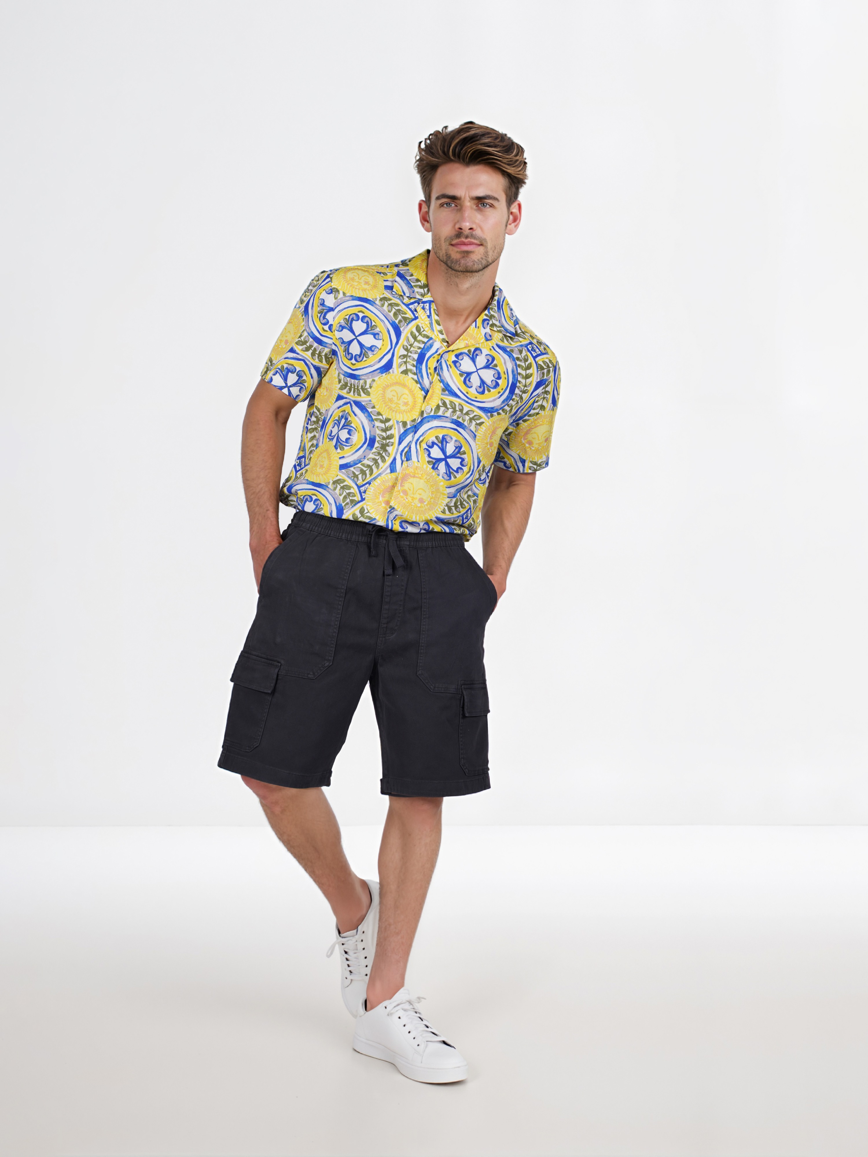 Celio Men Black Solid Regular Fit Cotton Cargo Shorts
