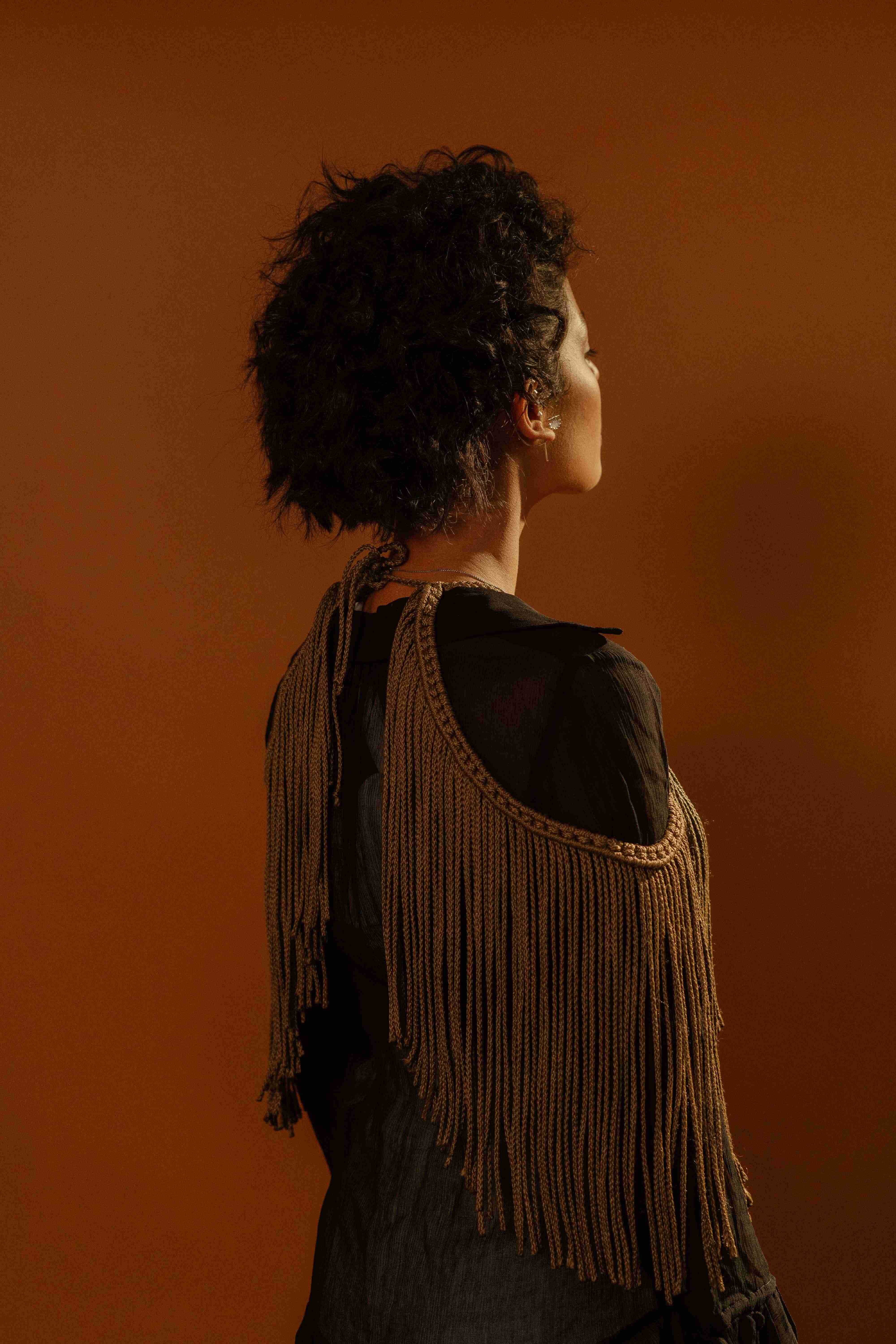 Shoulder Me The Details