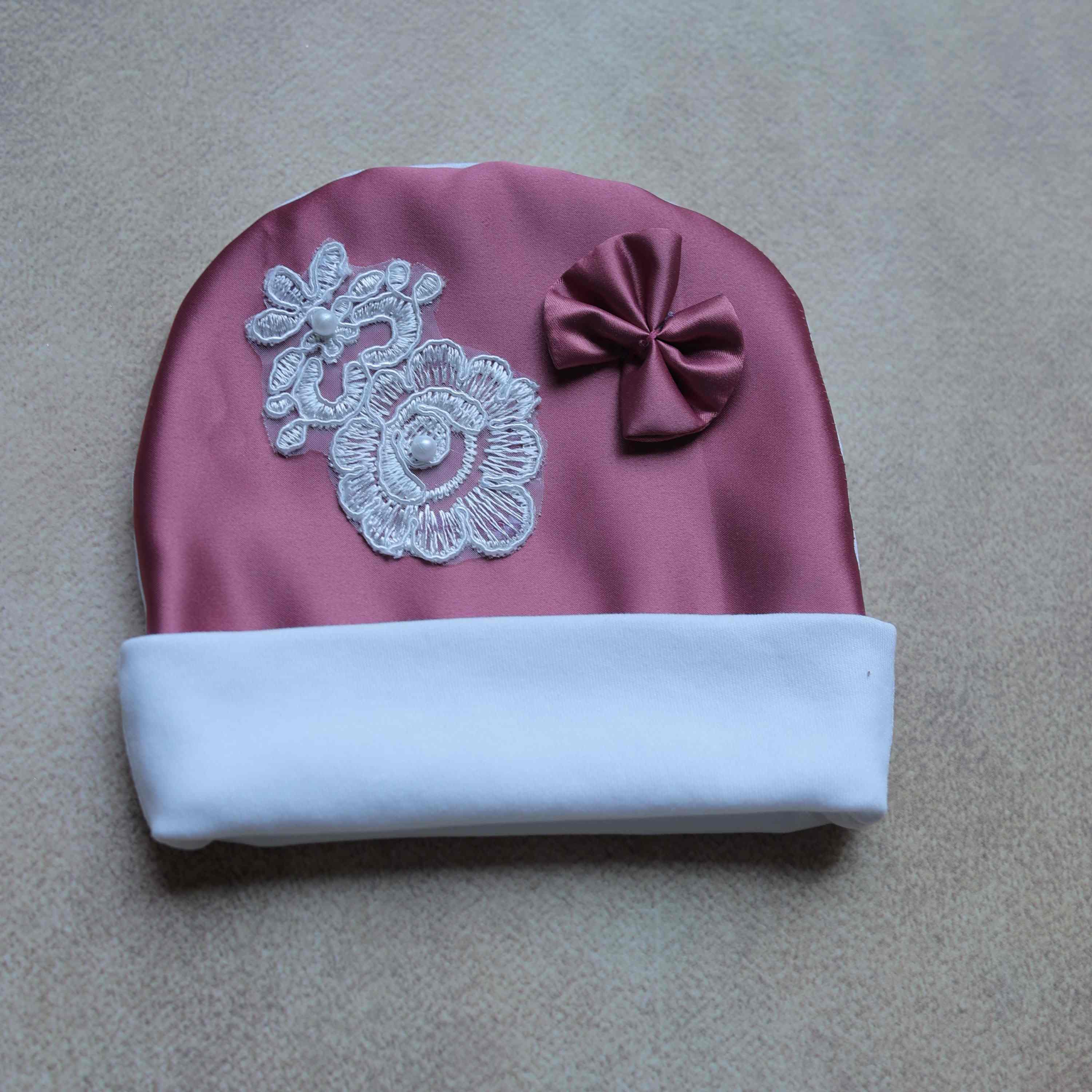 Rosebud Snuggle Baby Drape