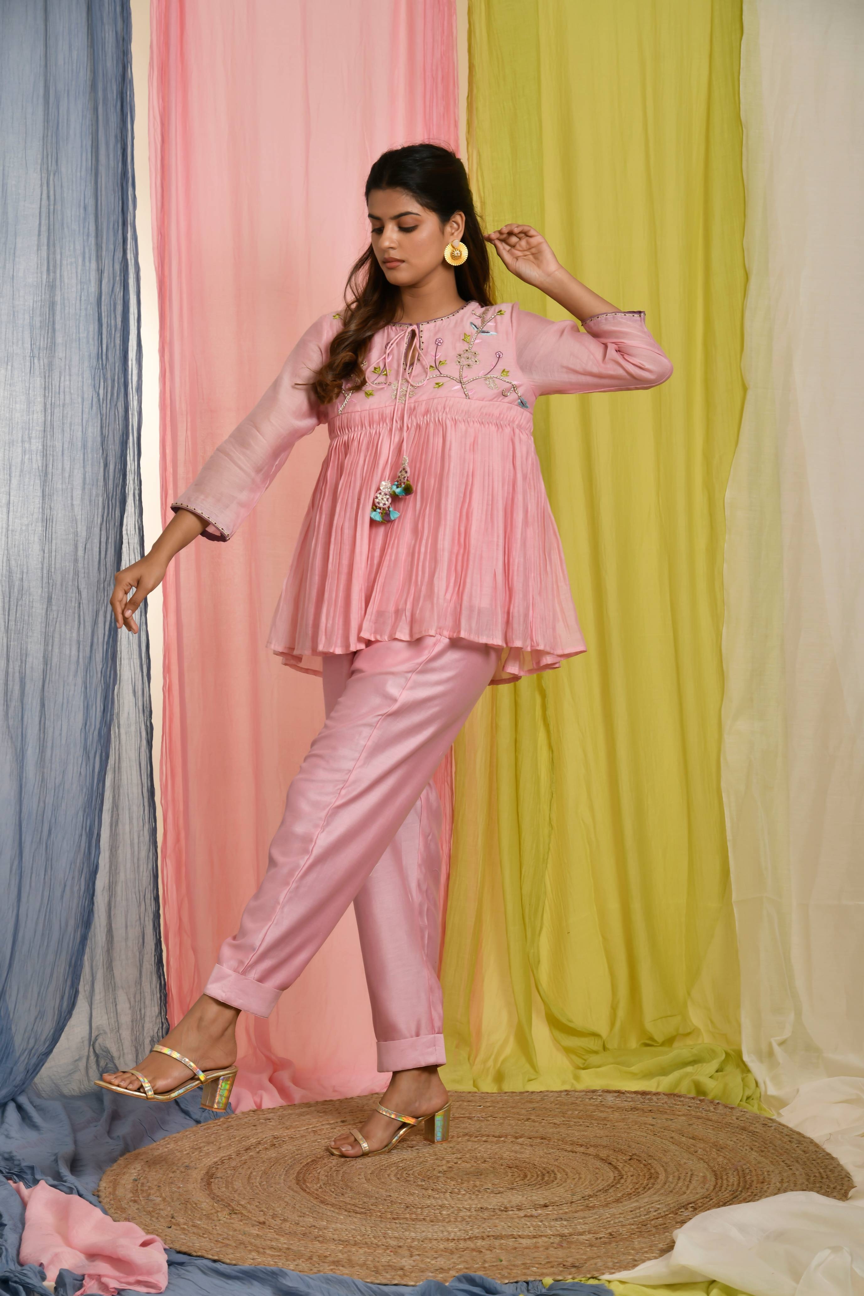 KAARAH BY KAAVYA | Pink Co-Ordinate Set With a Front Tie -up undefined