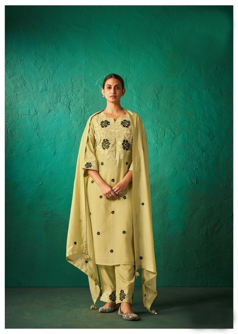 Albion Women Ethinic Four Buttons Green Kurti Set