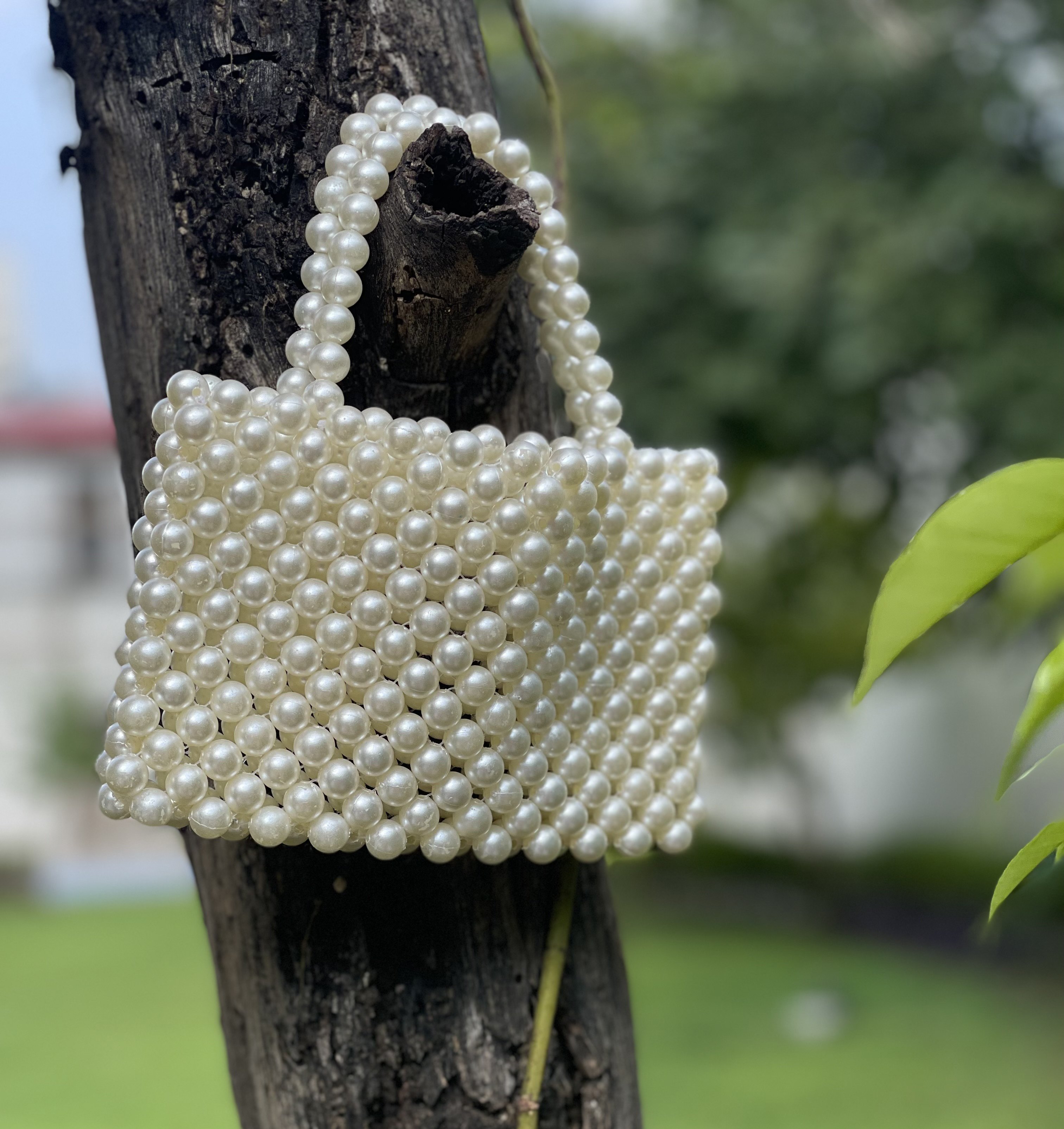 White Pearl Purse