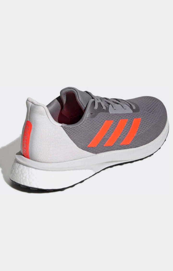ADIDAS ASTRARUN M RUNNING SHOE