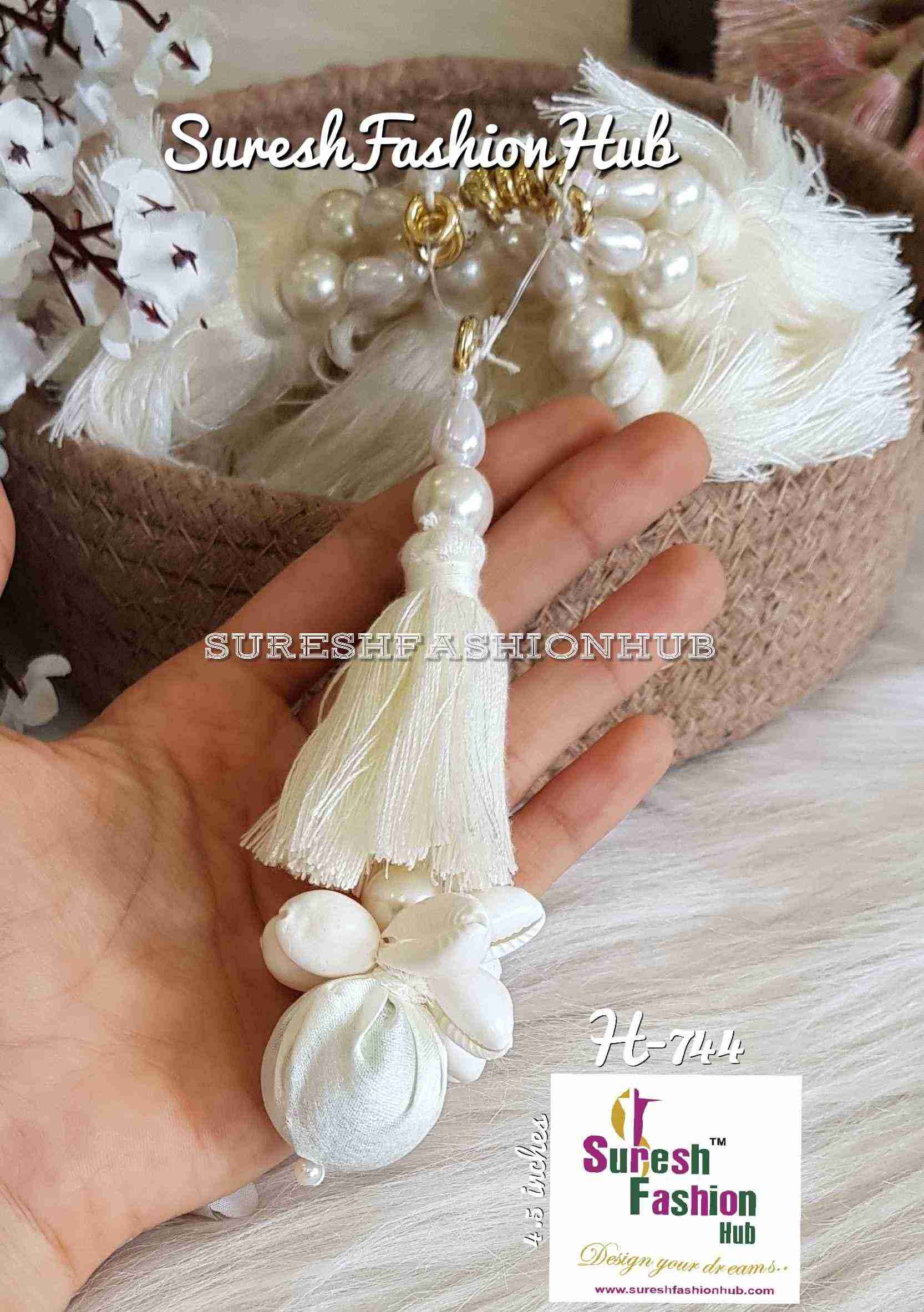 White Threads & Shells Studded Tassel