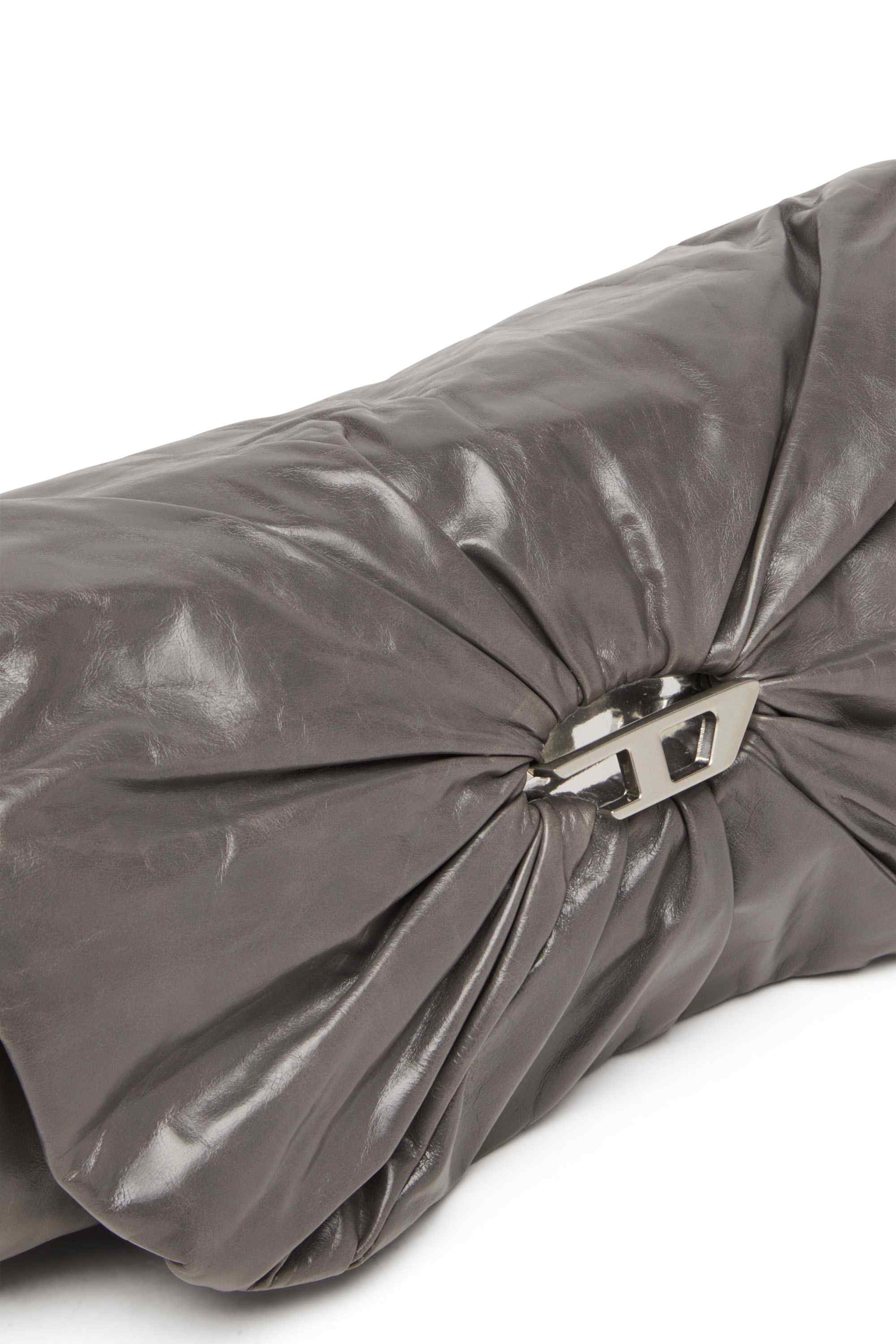 Grey Scrunch-D M-Shoulder bag in shiny leather