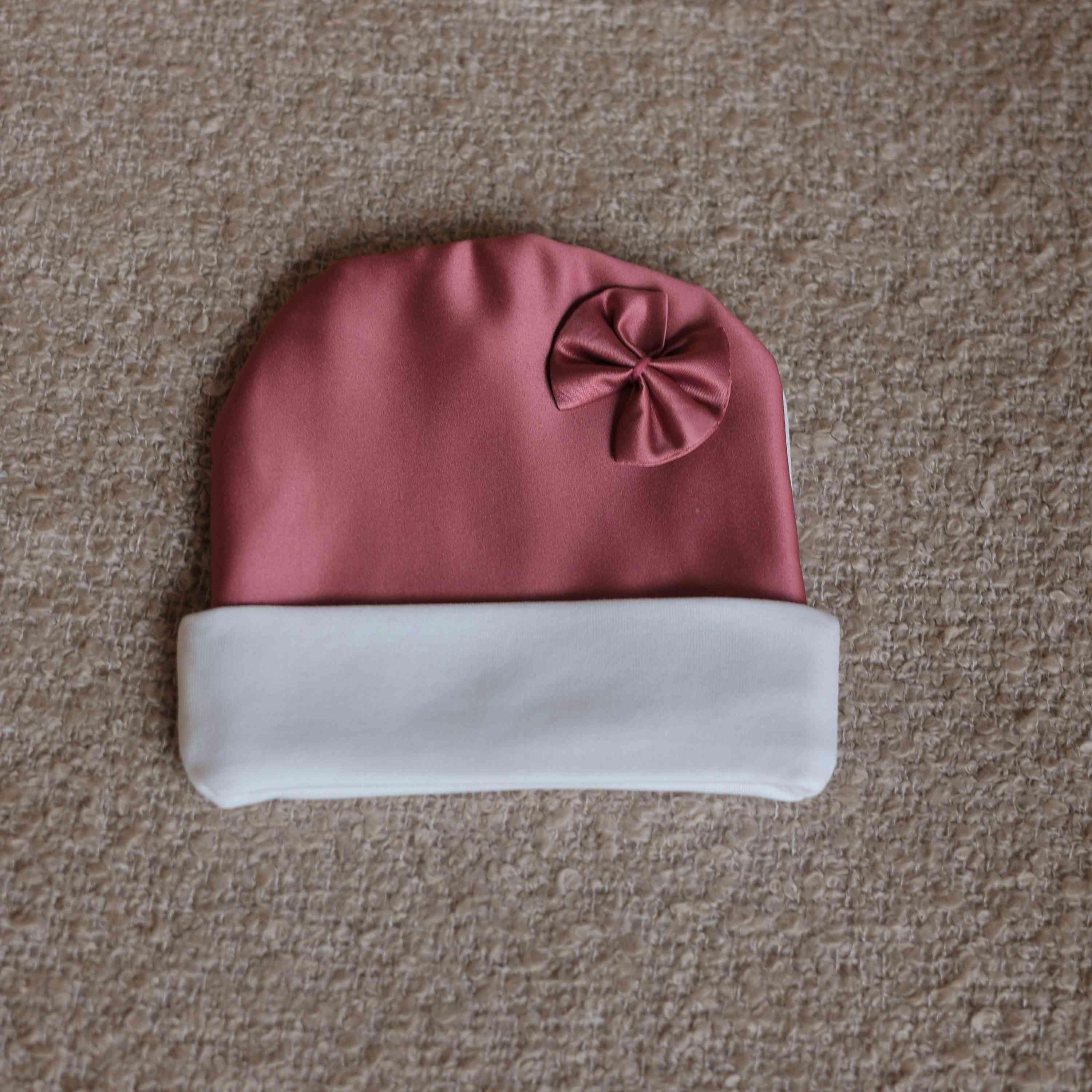 Dusky Rose Hug Baby Drape