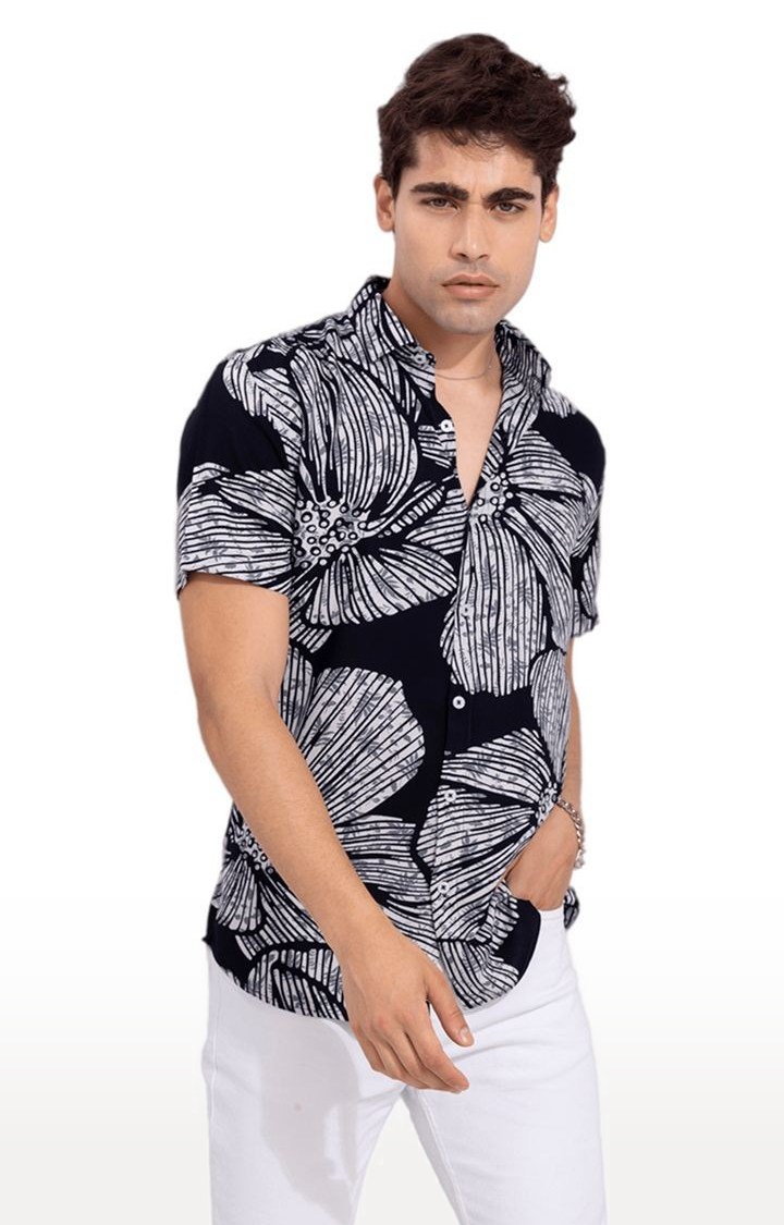 Men's Black and White Rayon Printed Casual Shirt