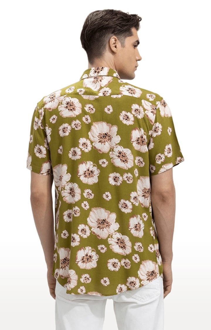 Men's Green Rayon Floral Printed Casual Shirt