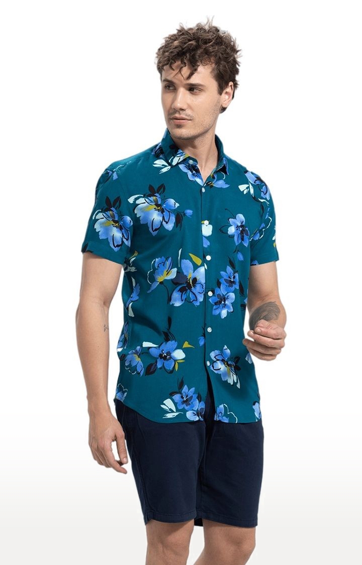 SNITCH | Men's Green Rayon Floral Printed Casual Shirt