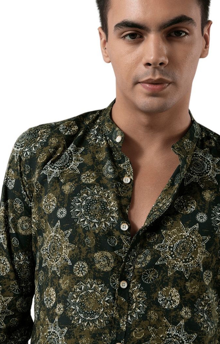 Men's Green Cotton Printed Casual Shirt