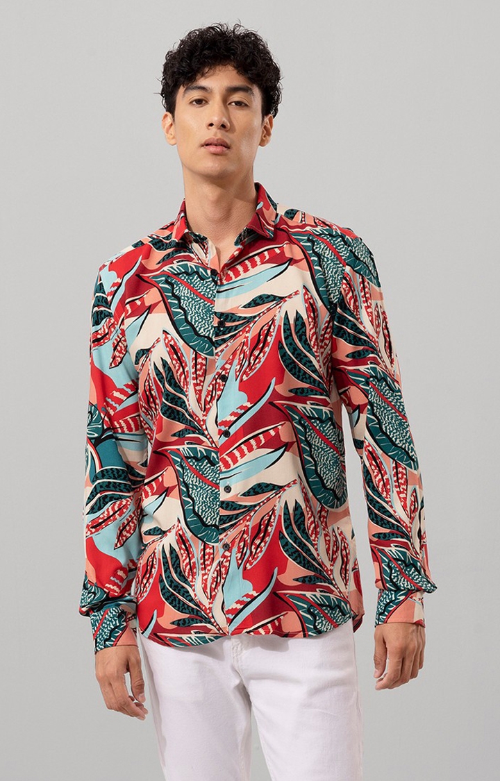 SNITCH | Men's Red Rayon Printed Casual Shirt