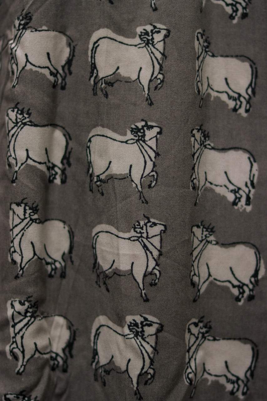 Ikkat Grey Animal Print