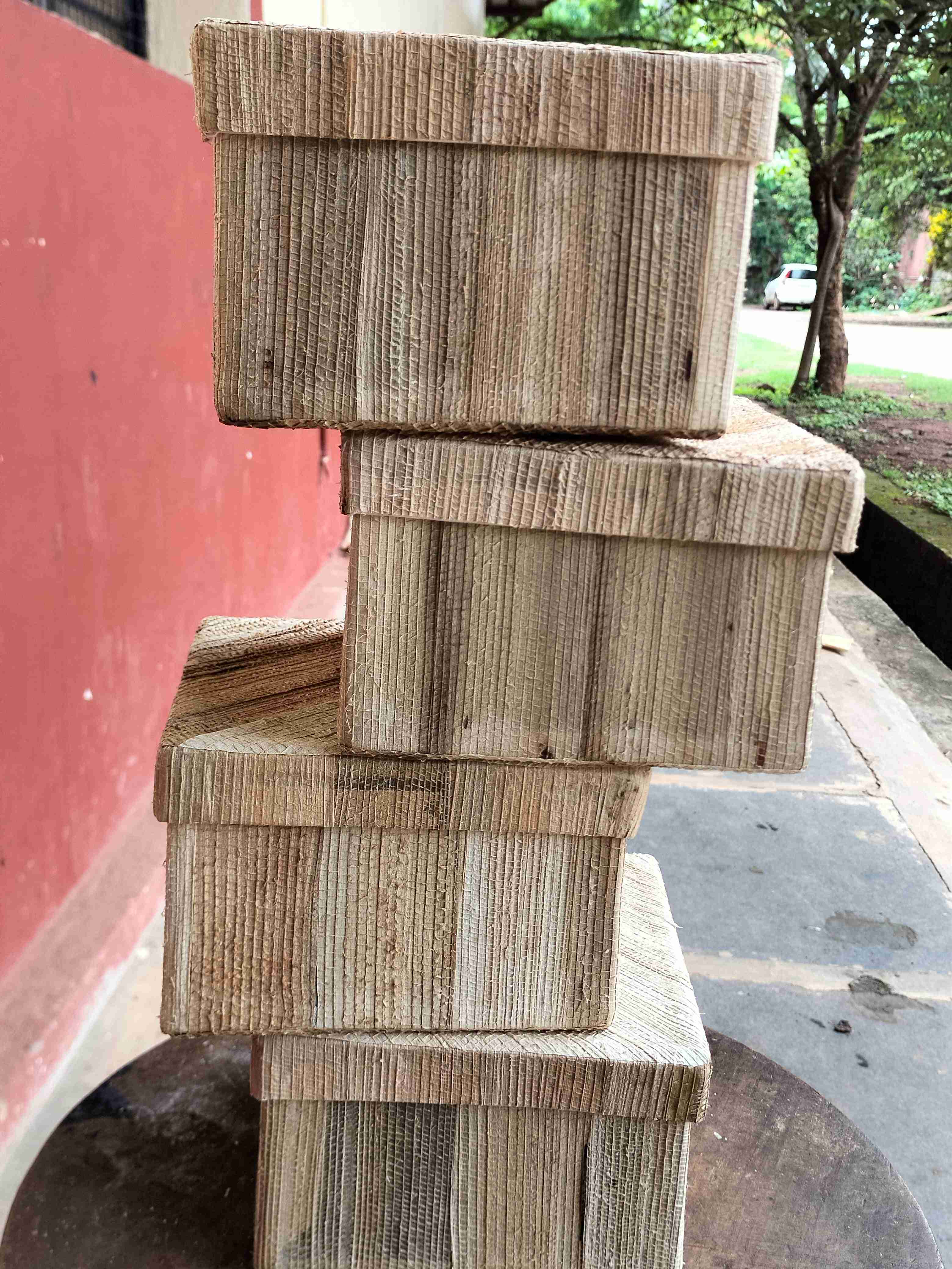 6×4(inches) square box