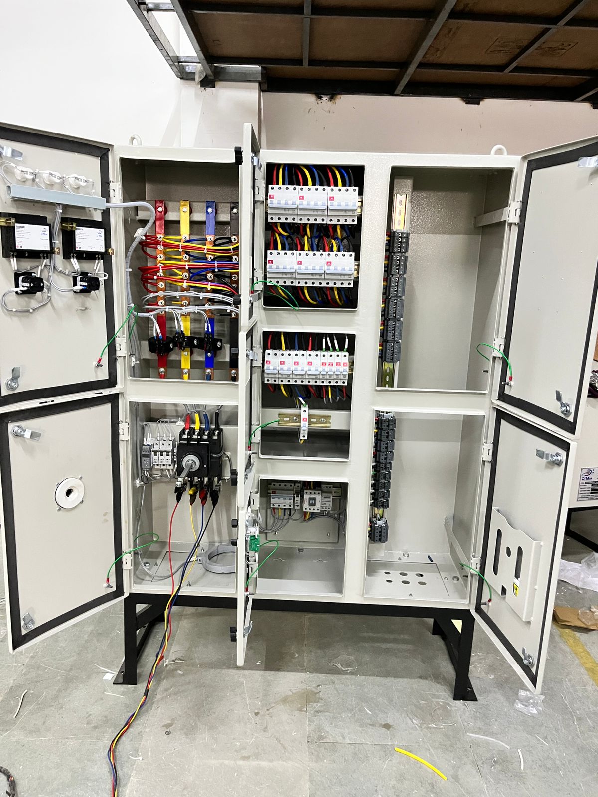 4915 (D'MAK Power Distribution Panel- D'MAK/2020-21/4915)