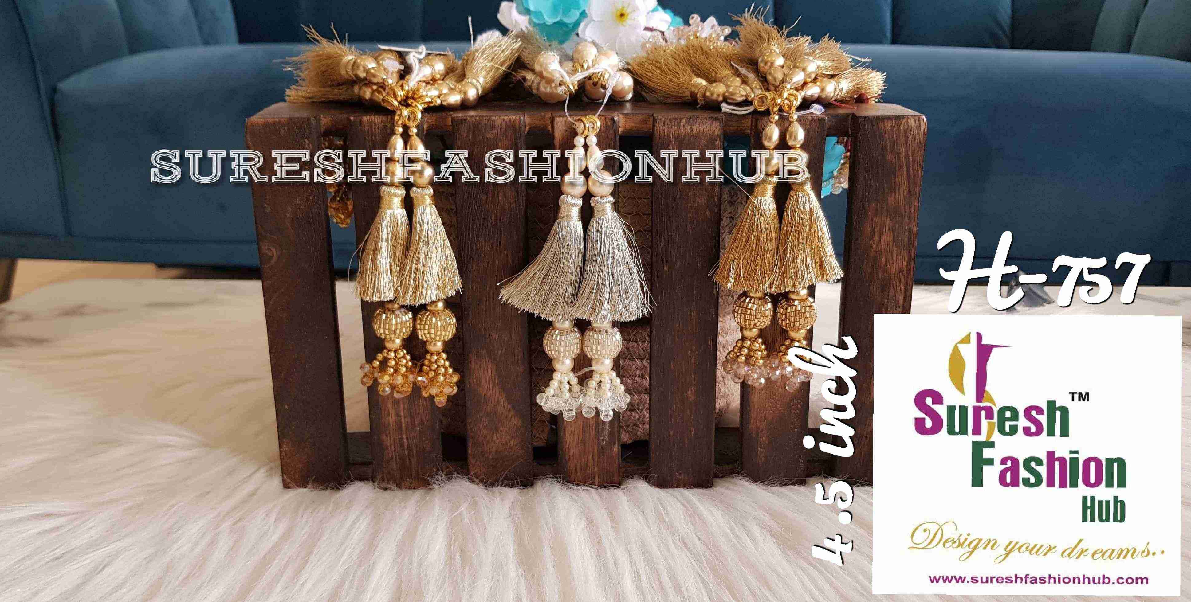 Indian Laces Embellishments Embroidery Saree Border  Wholesale Silk Crafting Sewing Decorative Designer Ribbons #bohobagmaking #fedorahats  #minne  #lndianlaces  #Sareeborder #アニー都城  #pasamanerías #pasamaneriasbordadas #Embellishments #可愛いマスク  #Embroiderytrimmings #アクセサリーパーツ #インドレース #homedecorating #galonesimportados #