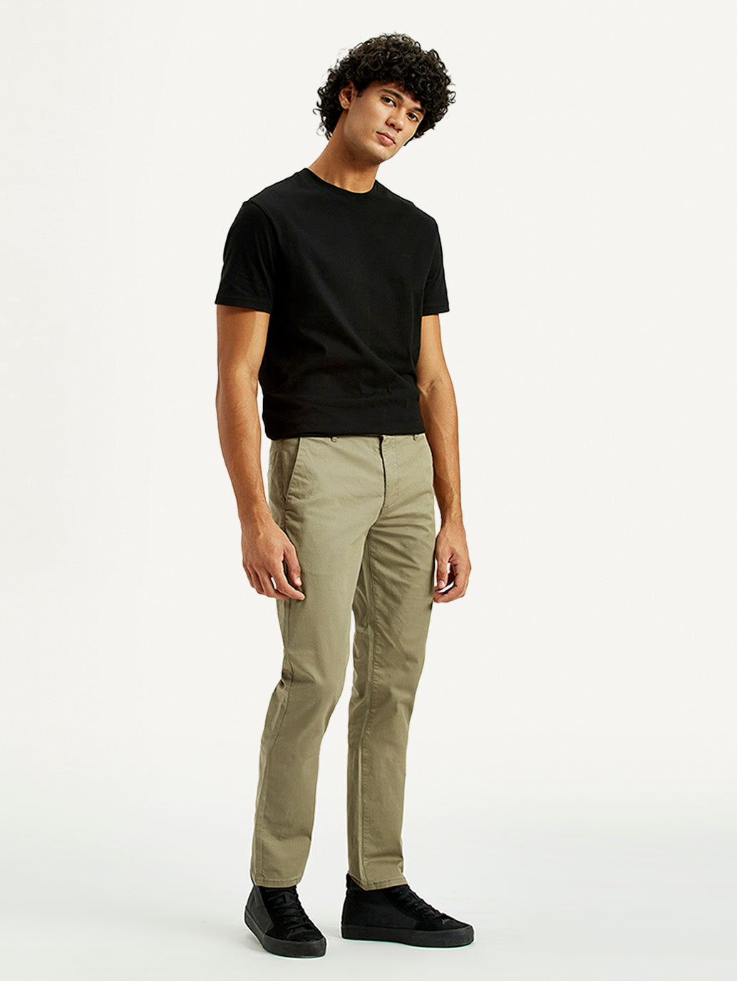 LEVIS MENS CASUAL TROUSER 002KC-0010