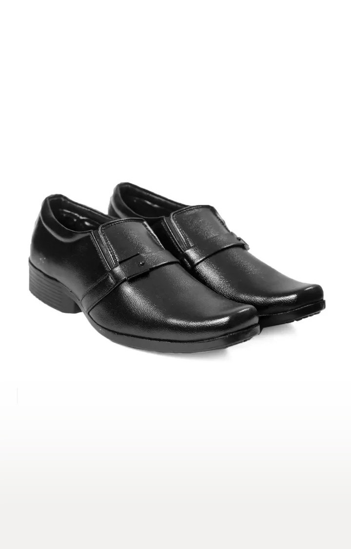 Synthetic discount material shoes