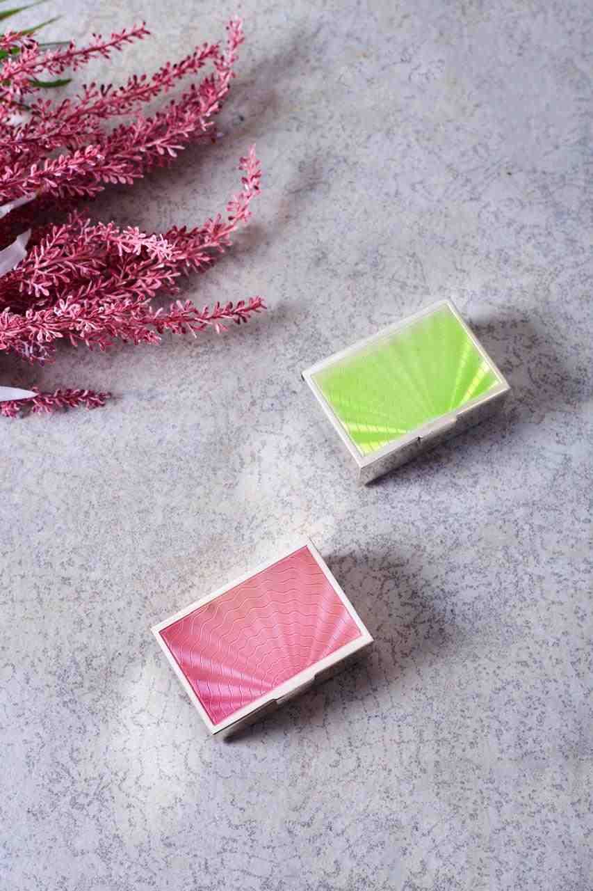 Rainbow box pink