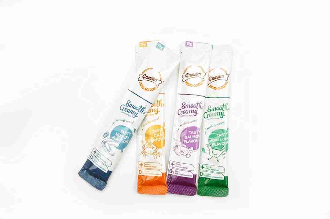 Gnawlers Chicken and Liver Flavour Creamy Cat Treats, 60g