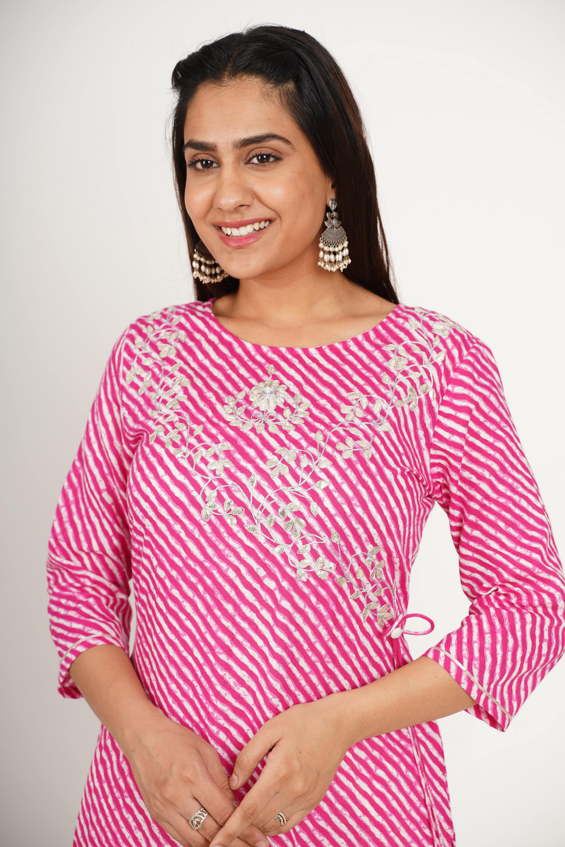 Leheriya Printed Gota Patti Yoke Embroidered Straight with pant