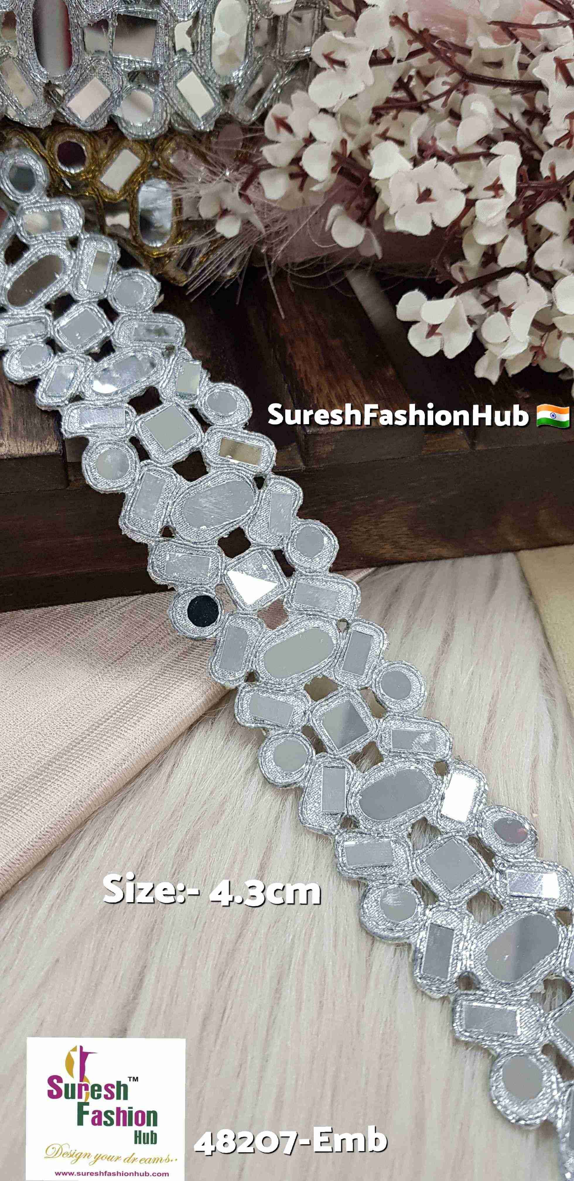 Silver Harmony Geometric Mirror Lace