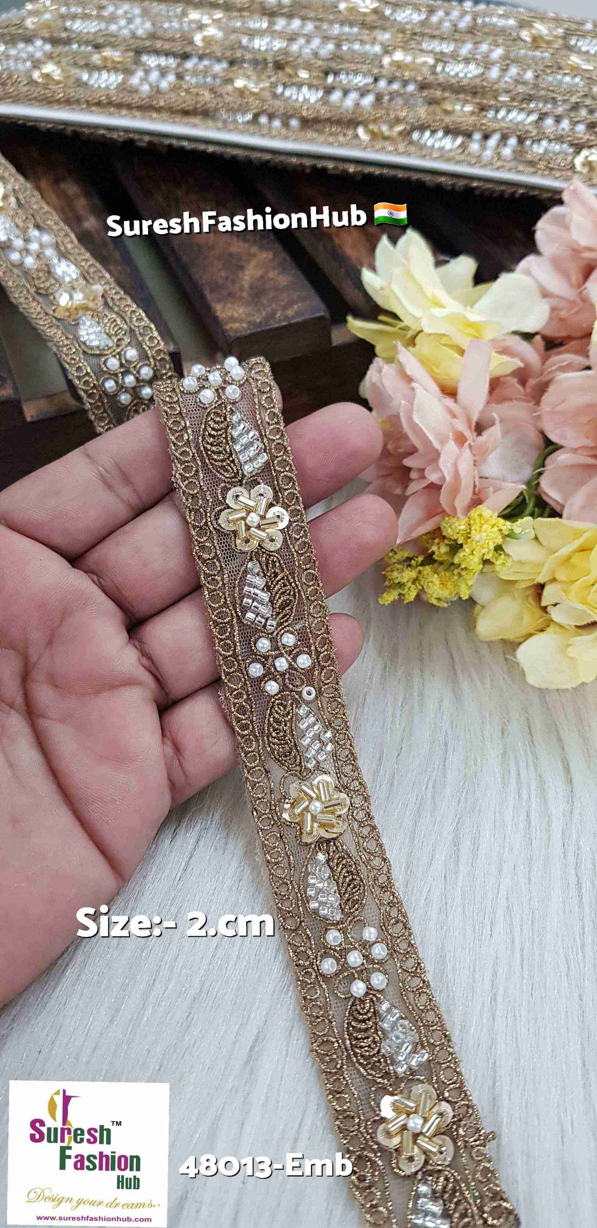 Matt Graceful Scalloped Floral Lace