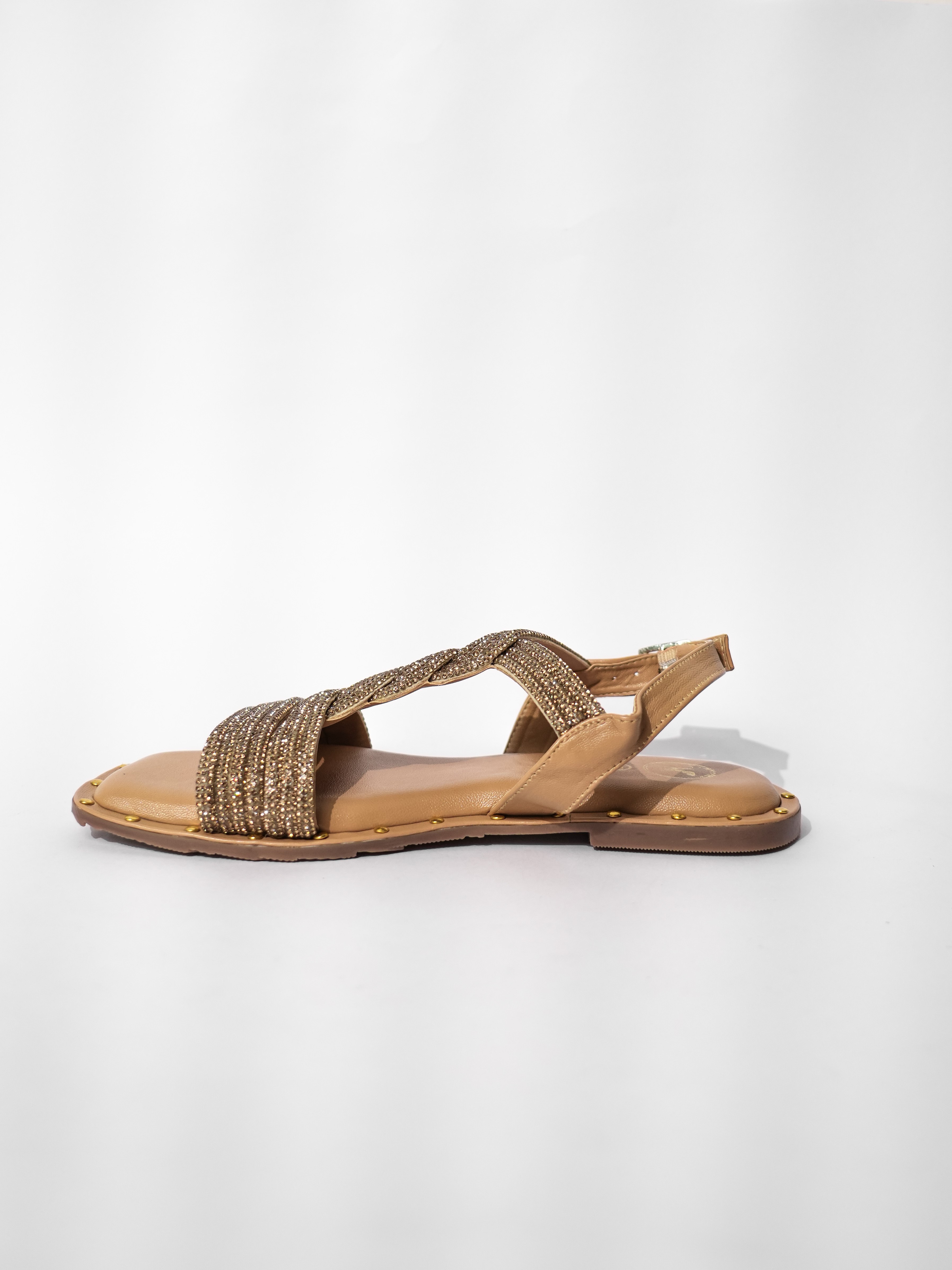 TWISTER STUDS FLATS
