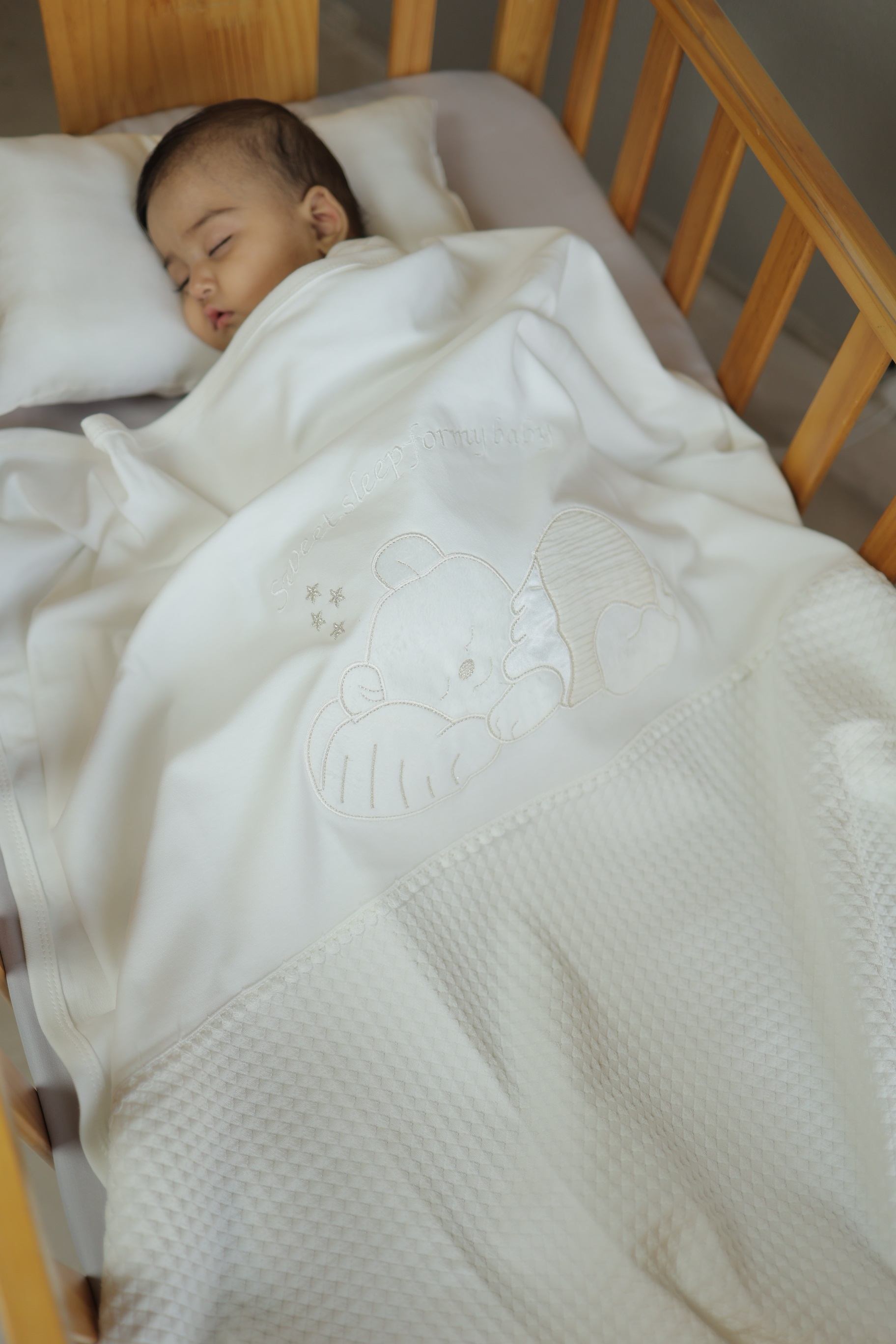 Lullaby Luxe Blanket