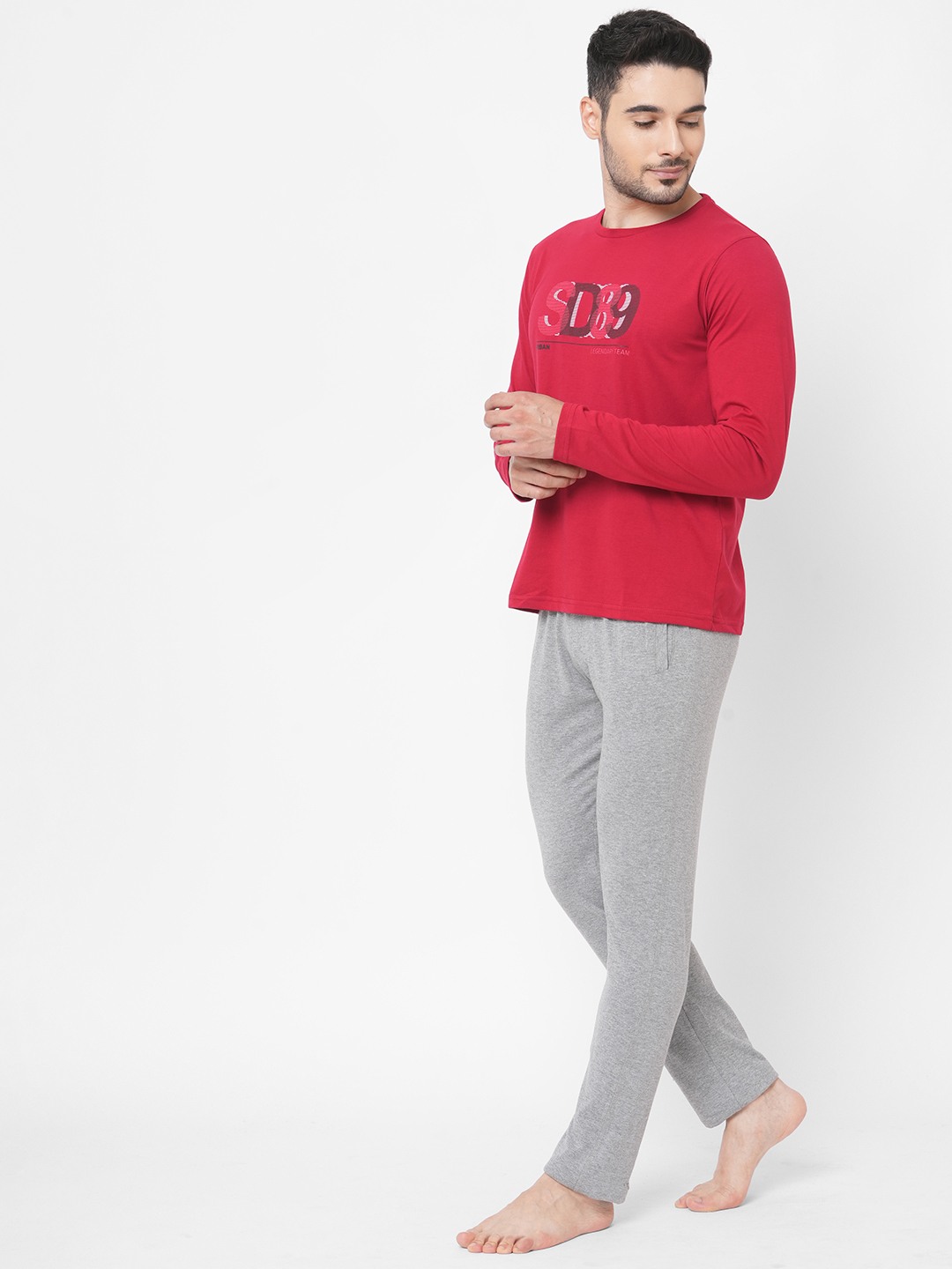 Sweet Dreams Men Salsa Red Cotton Poly Solid Night Suits