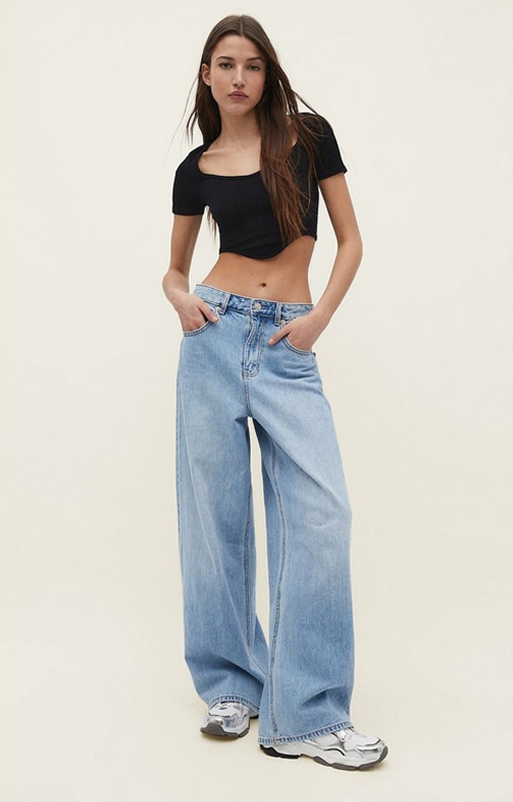 Women's Black Polyester Solid Crop Top