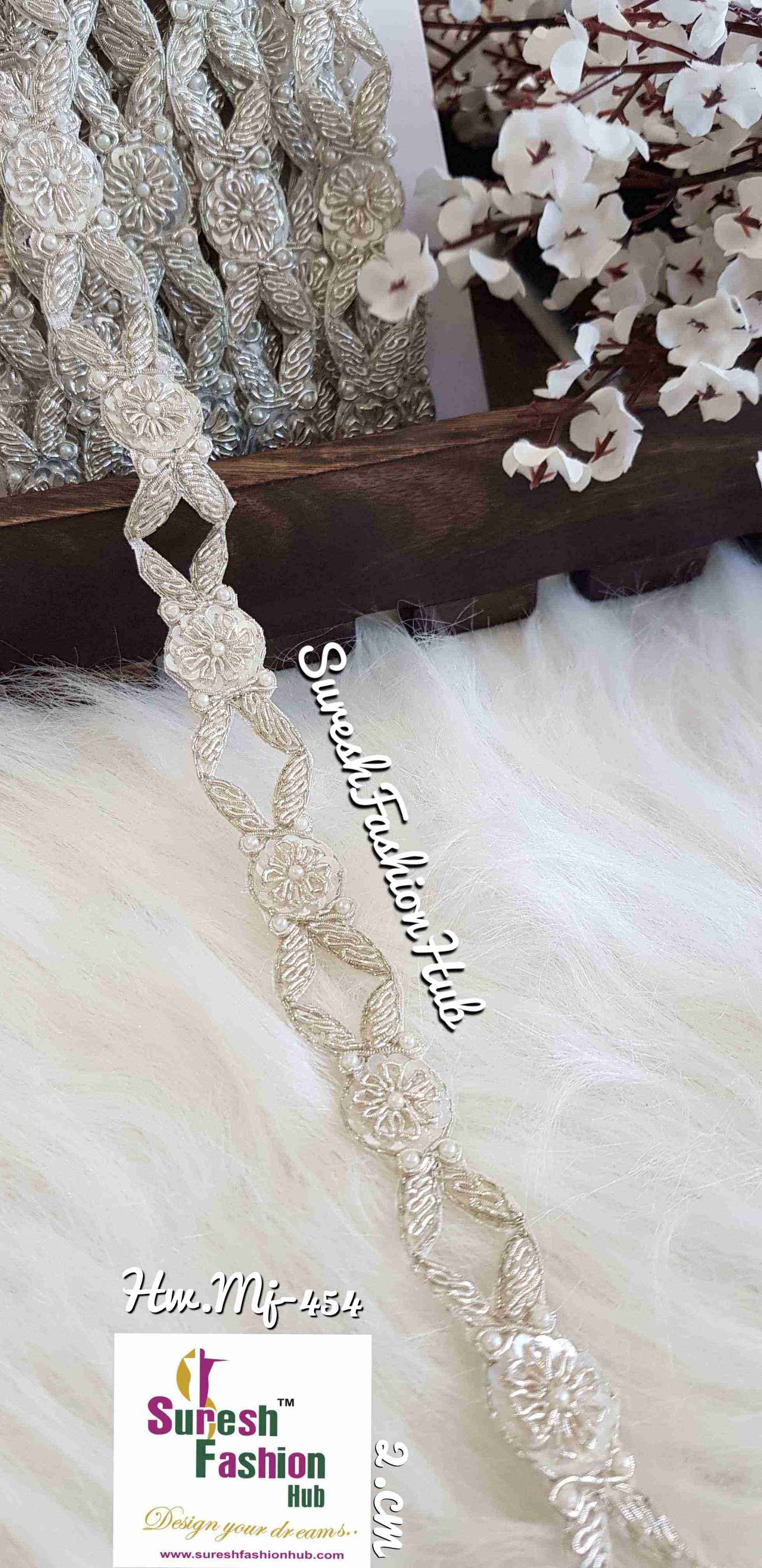 Indian Laces Embellishments Embroidery Saree Border Wholesale Silk Crafting Sewing Decorative Designer Ribbons #Blackborder  #Fancylaces #Decorativetrims #Embroideredborder #Sewingtrims #テープ #minne #lndianlaces #Sareeborder #アニー都城 #pasamanerías #pasamaneriasbordadas #Embellishments #可愛いマスク #Embroiderytrimmings #アクセサリー