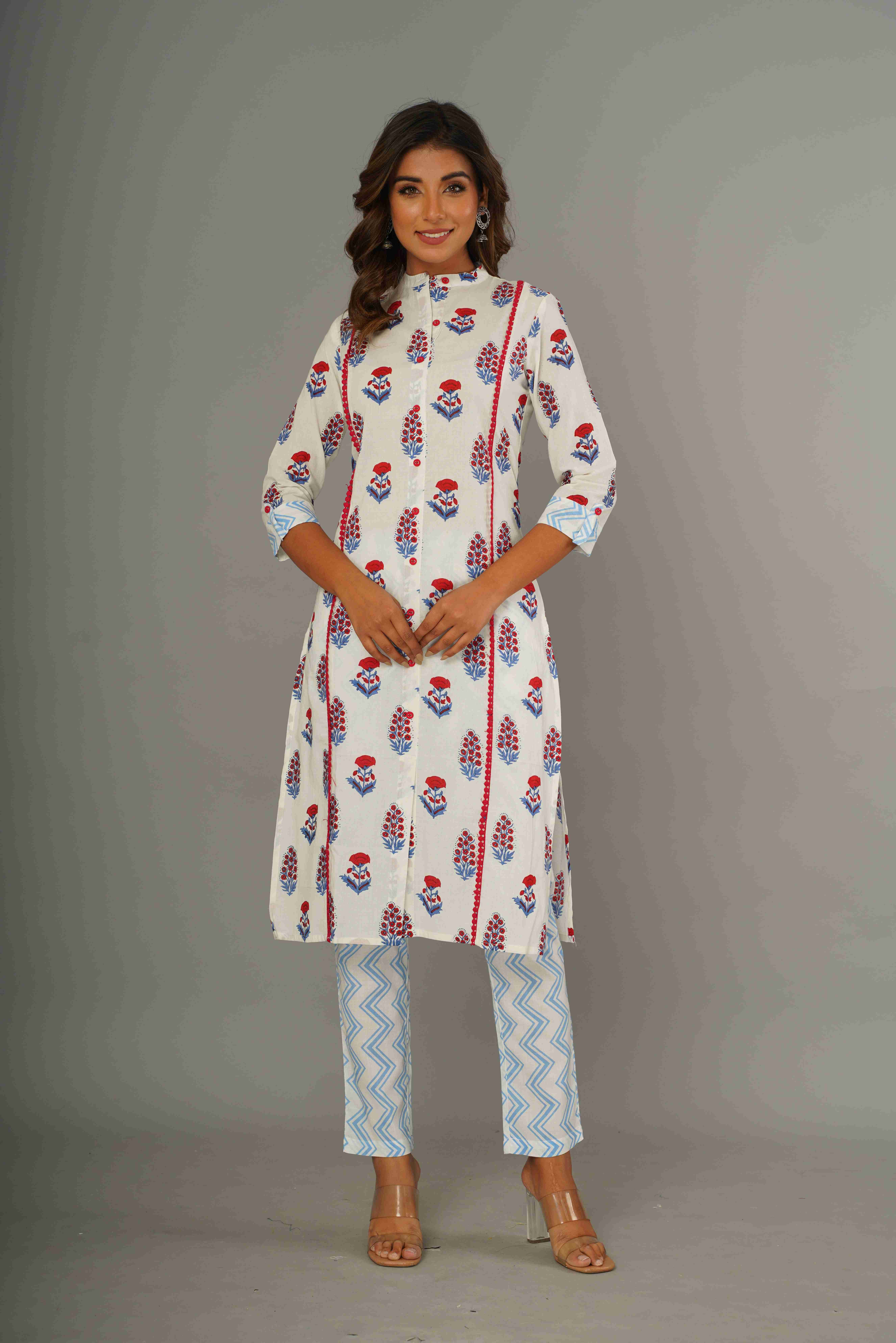 Women White Floral Printed Kurta with Trousers