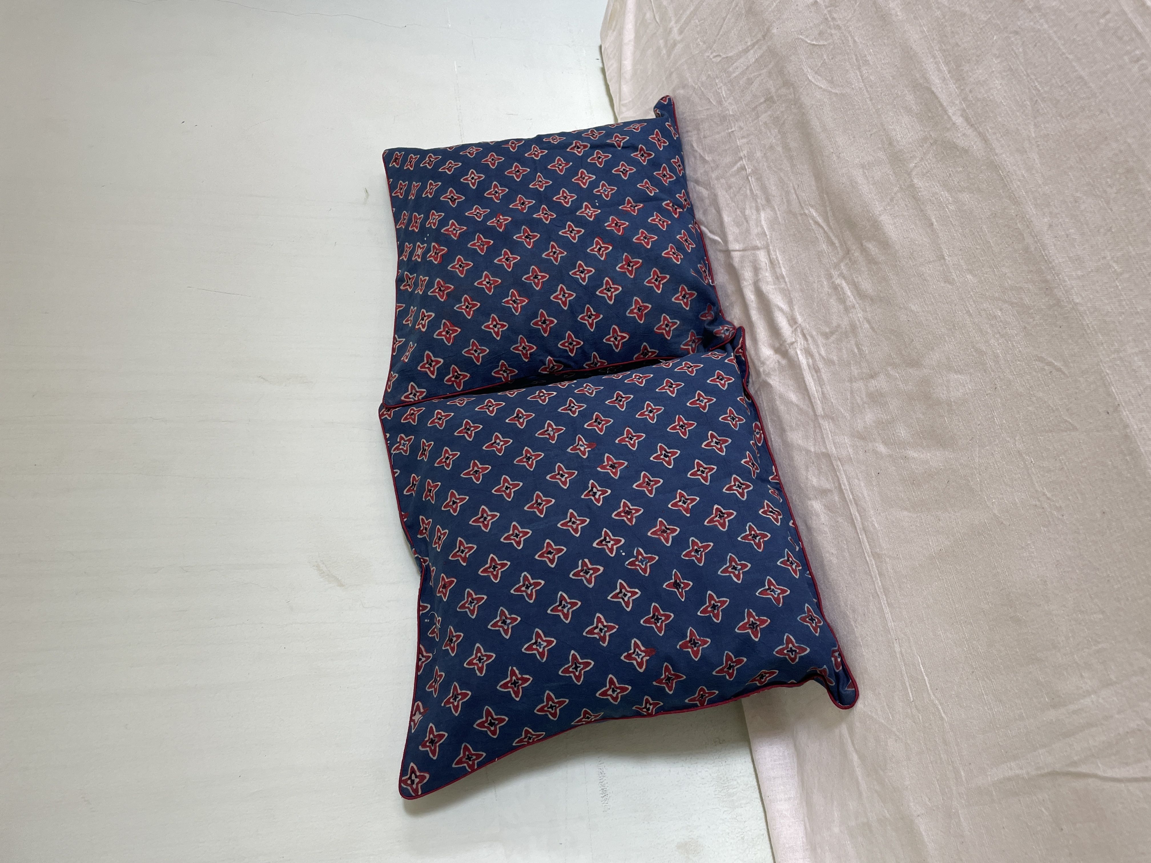 Nila Cotton Cushion Cover