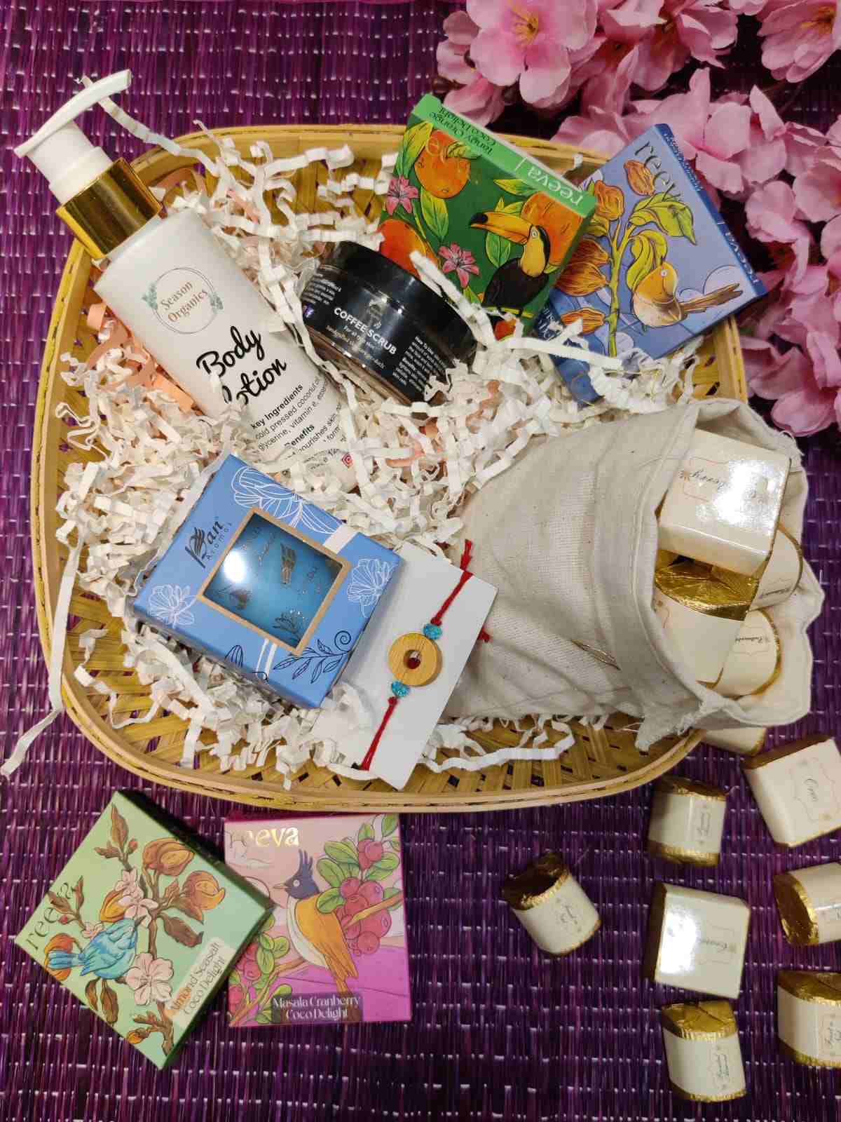 Hamper-4