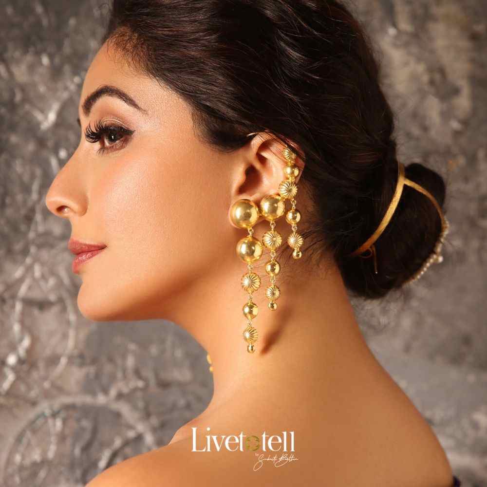 Bombshell Pataka Earcuffs