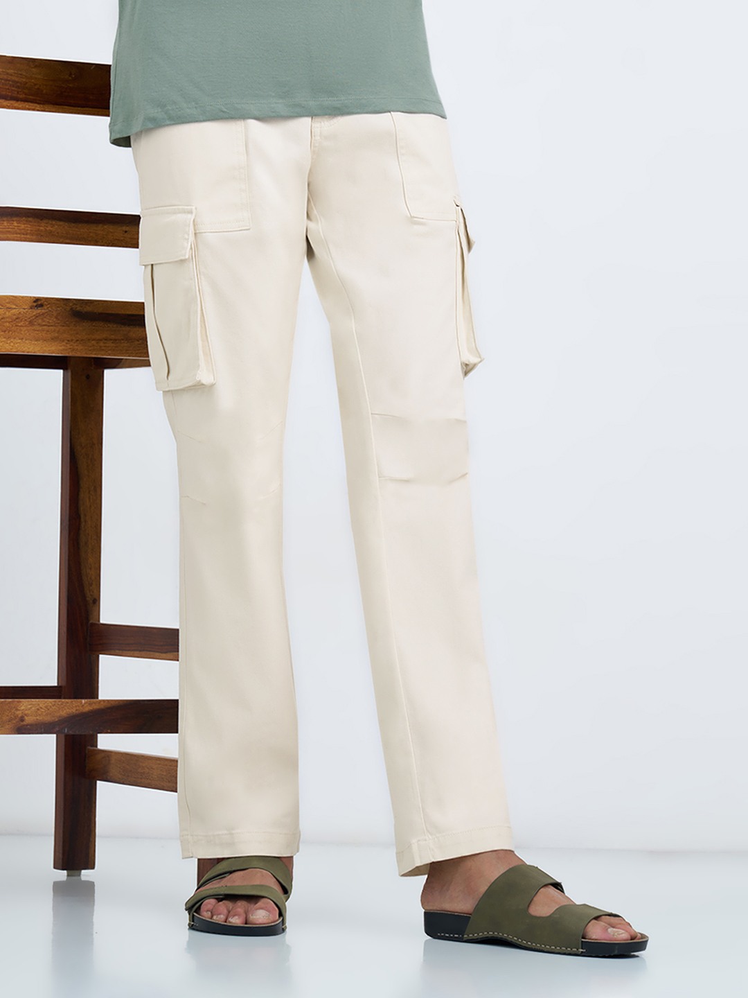 Off-White Solid Utility Cargo Pants