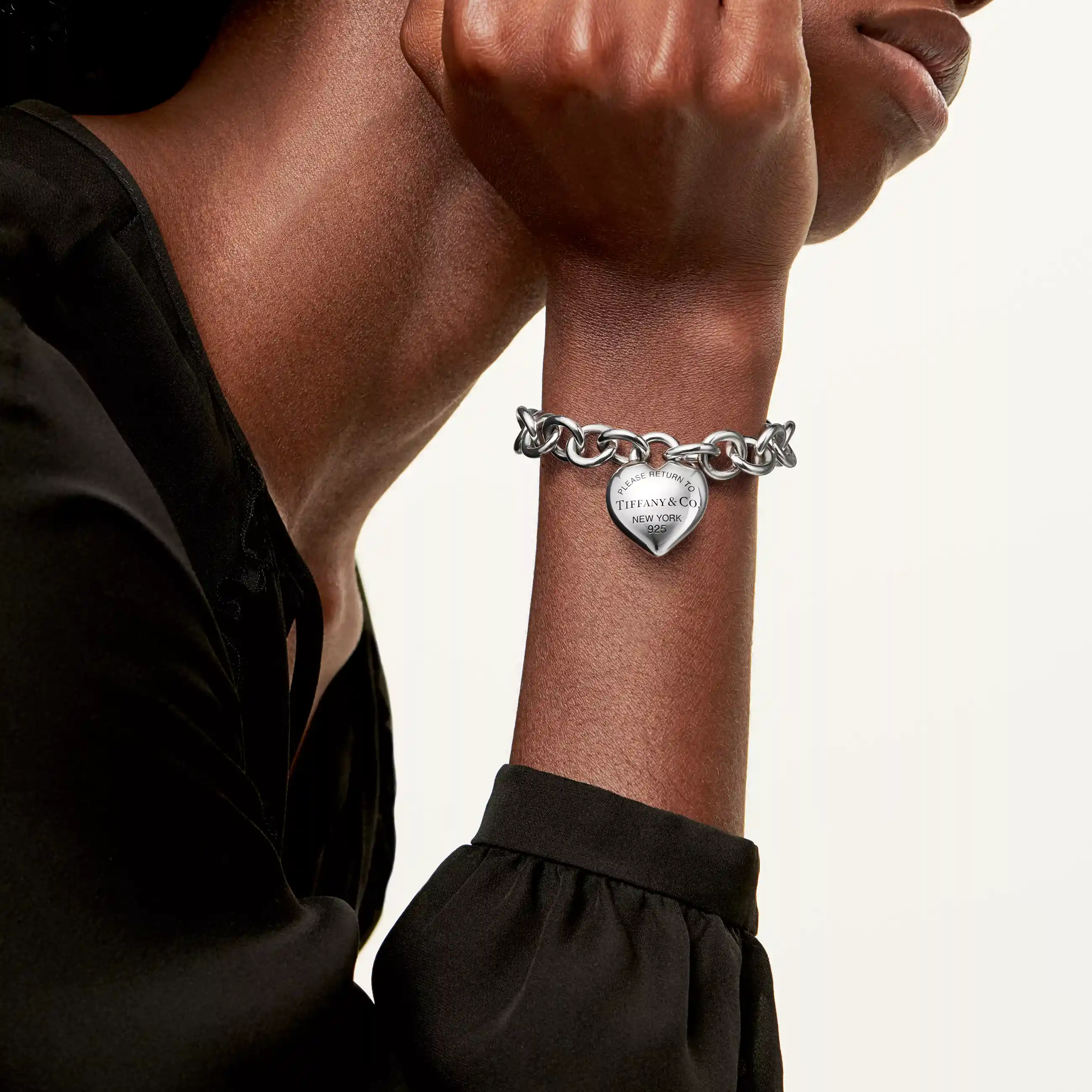 Return to Tiffany®: Full Heart Toggle Bracelet in Sterling Silver