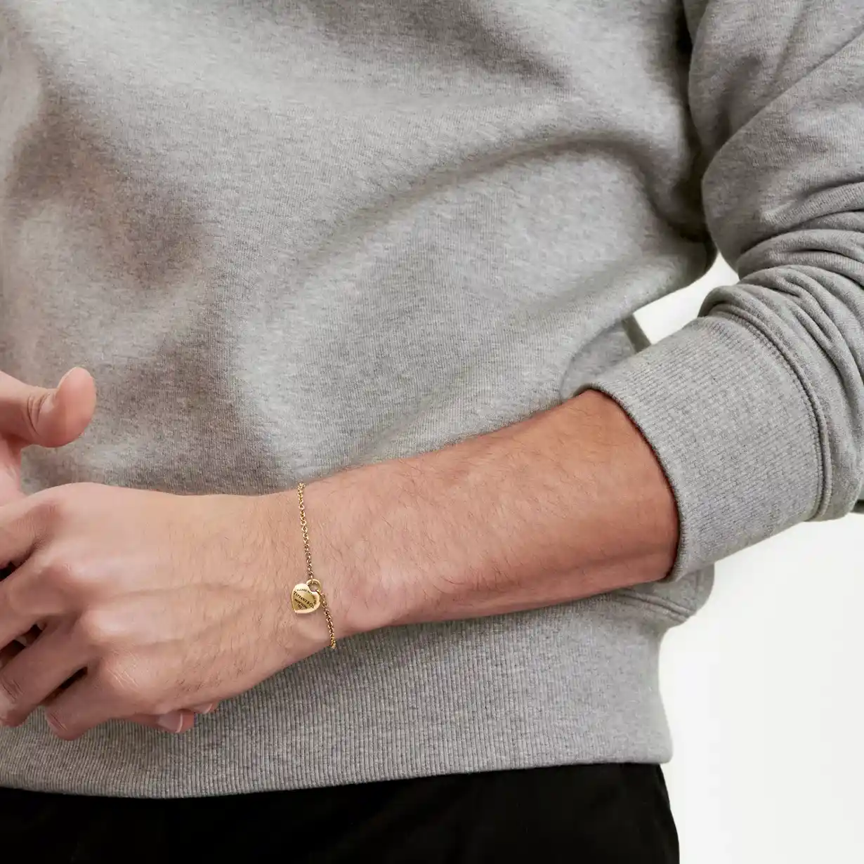 Return to Tiffany®: Full Heart Bracelet in Yellow Gold