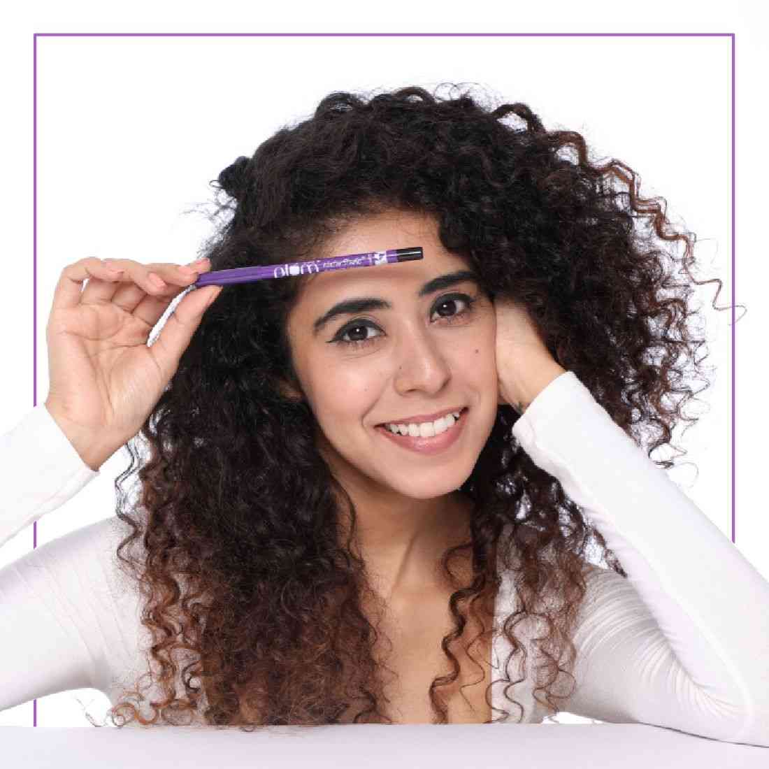 Plum NaturStudio All-Day-Wear Kohl Kajal Black Brilliance with FREE SHARPENER