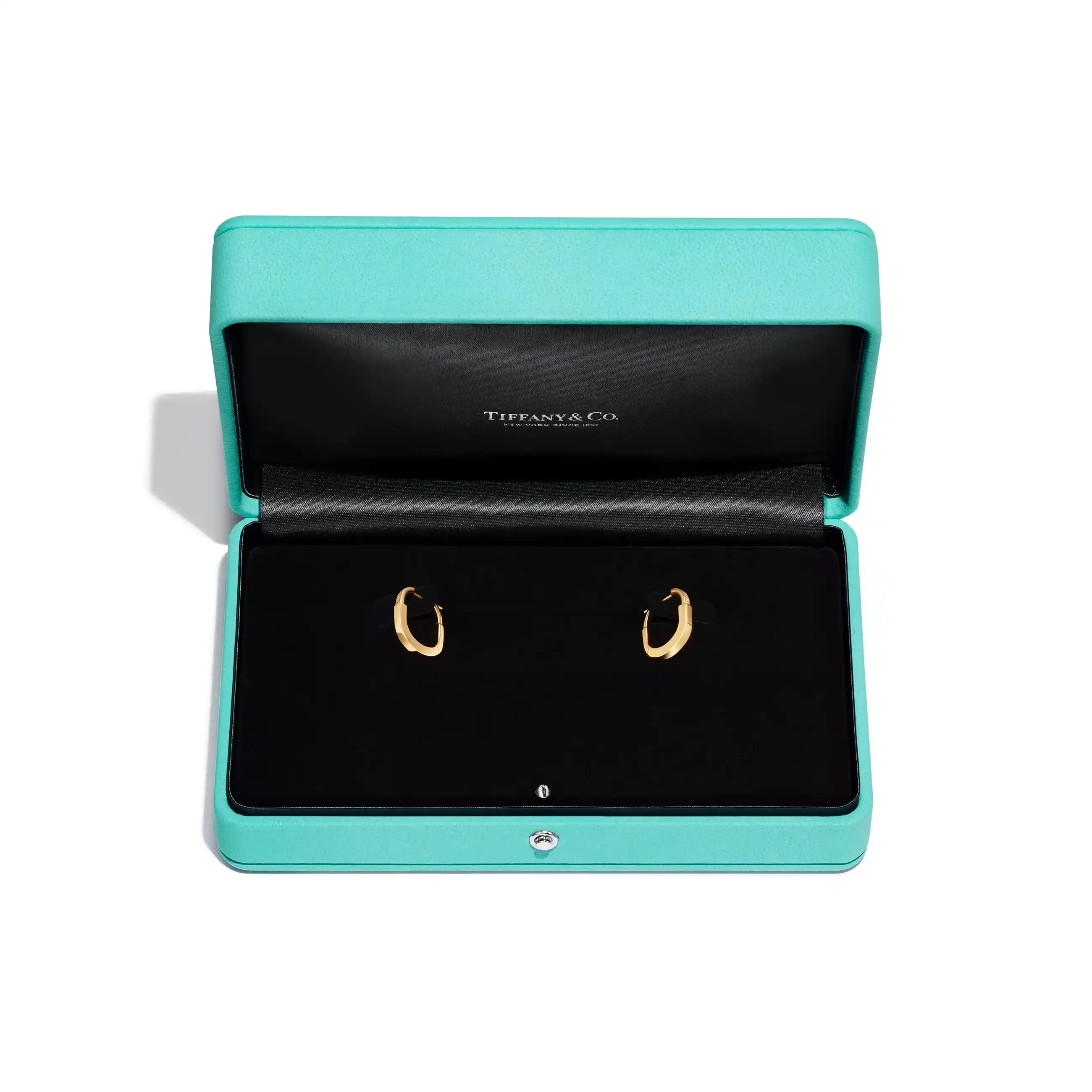 Tiffany Lock: Small Earrings in Yellow Gold with Diamonds
