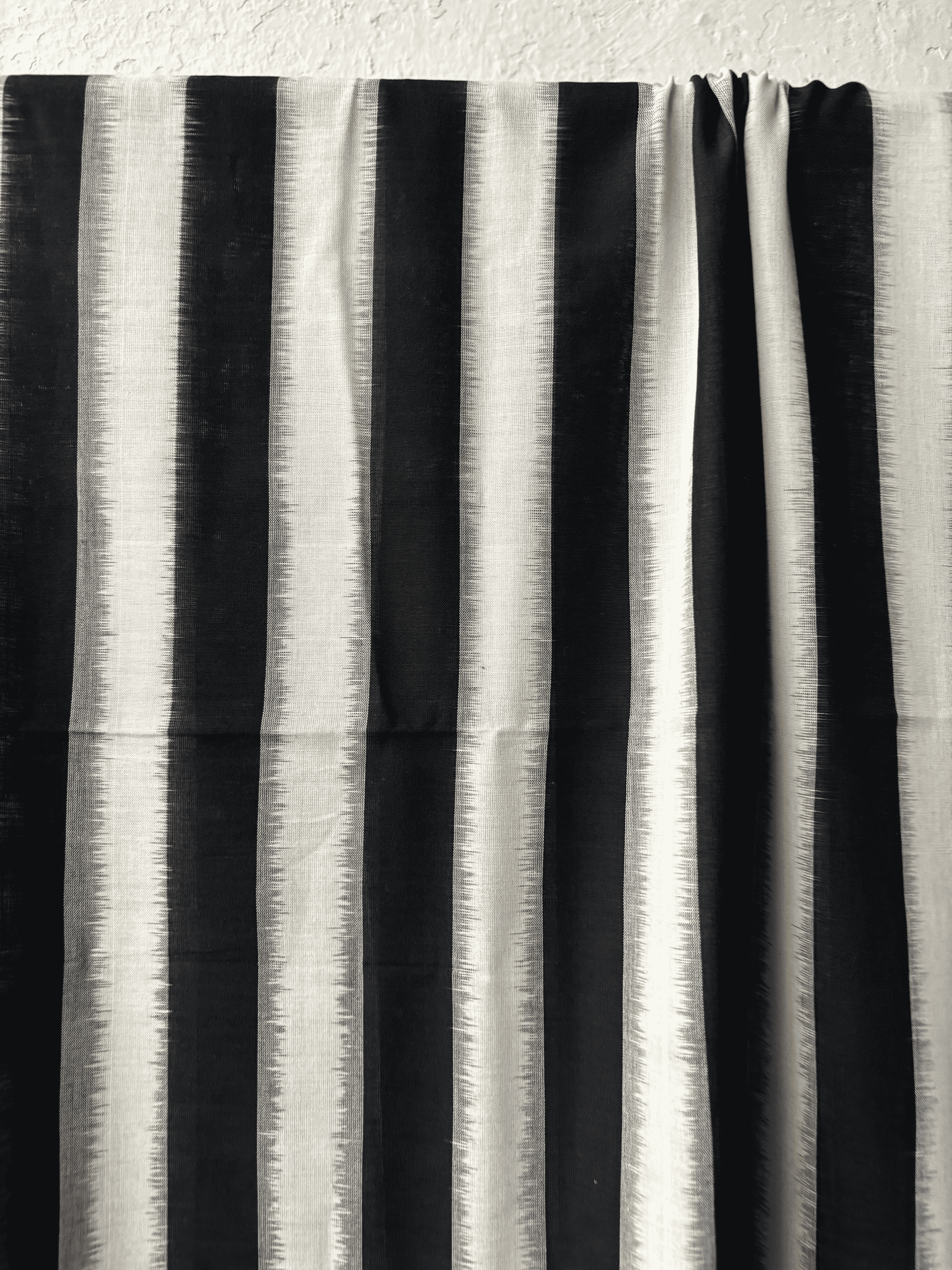 Cotton Stripe Doubkle Ikat Black And White Saree