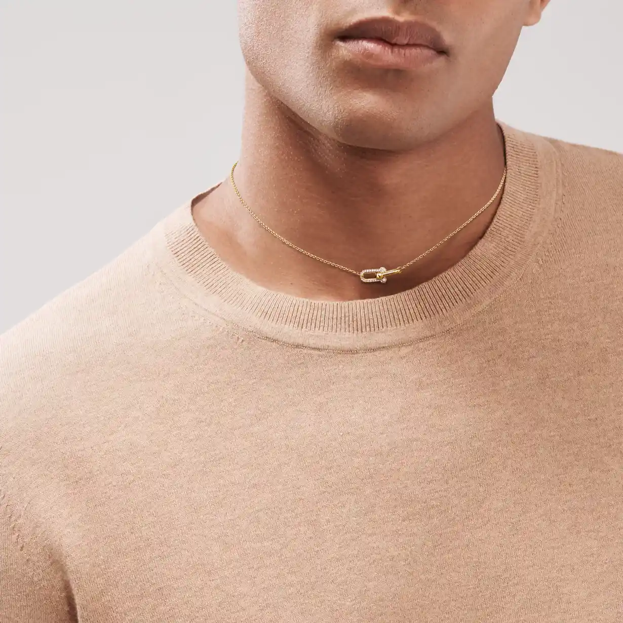 Tiffany HardWear: Double Link Pendant in Yellow Gold with Diamonds