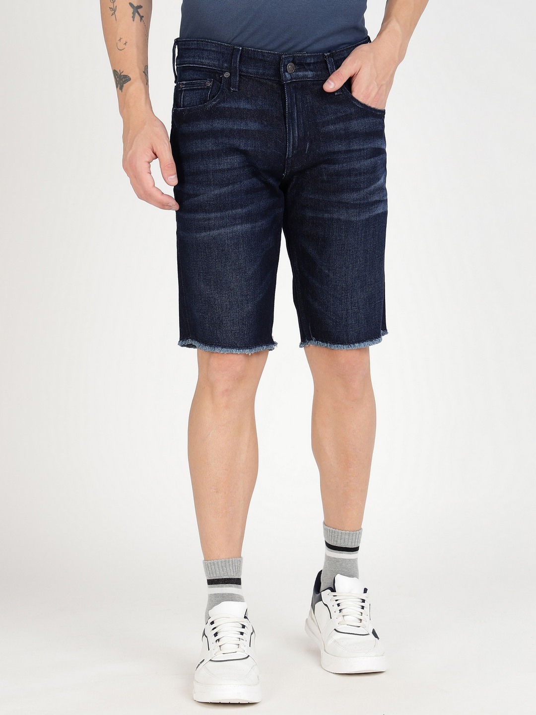 Blue Solid Regular Fit Denim Shorts