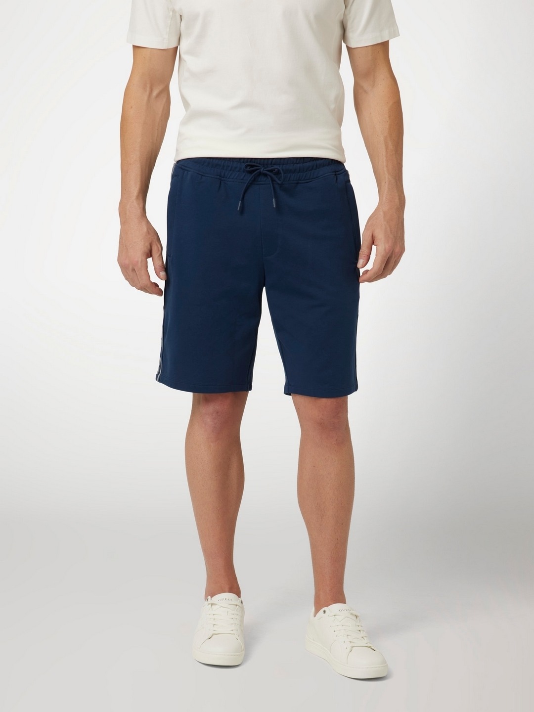 Silk Blue Taping Arlo Short