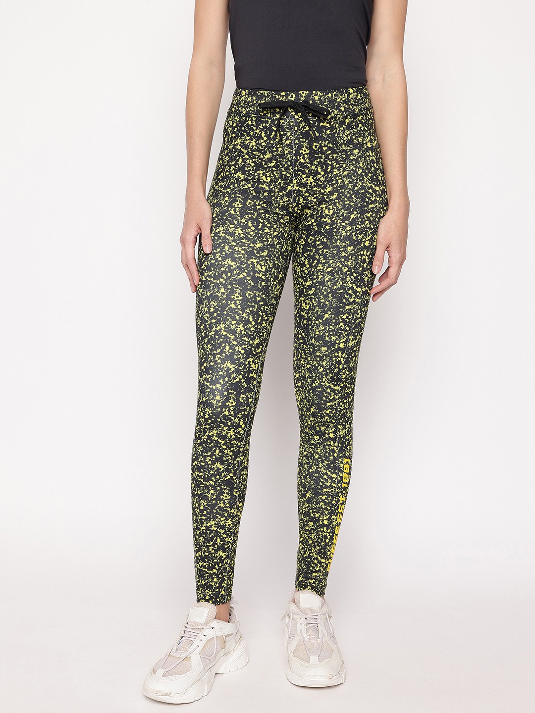 Multicolor Printed Skinny Fit Alesha Tights