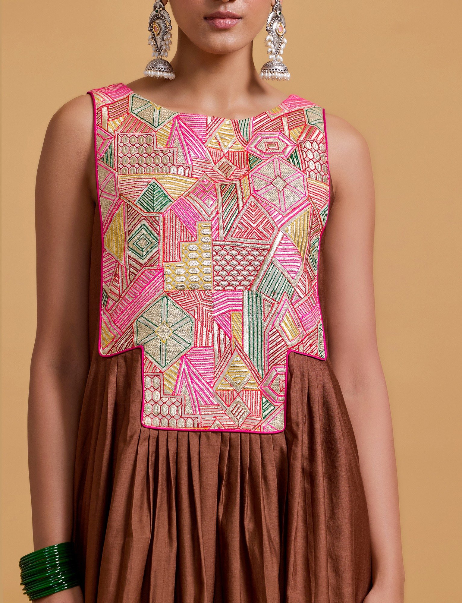 Mithai Brown Sleeveless Kurta Set