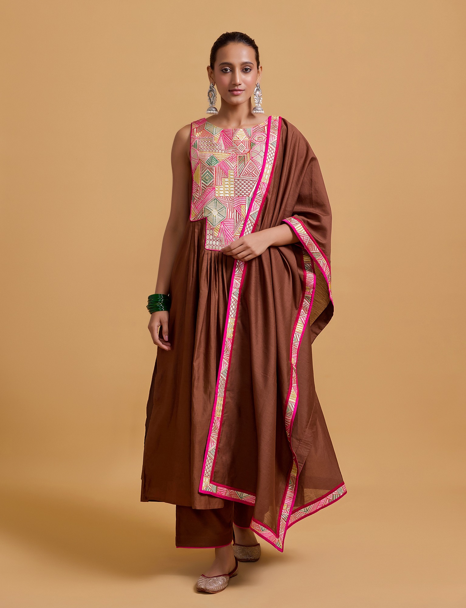 Mithai Brown Sleeveless Kurta Set