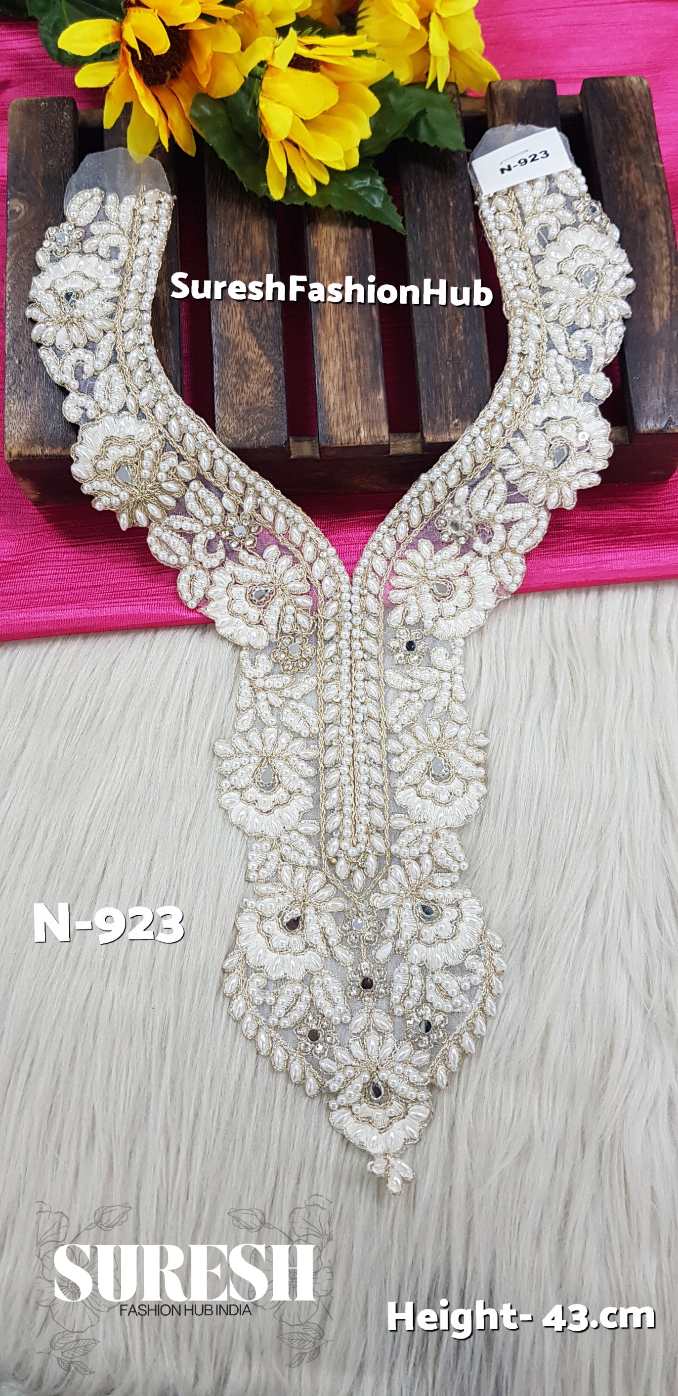 N-923 Off White Pearl Floral Organza Neck Design