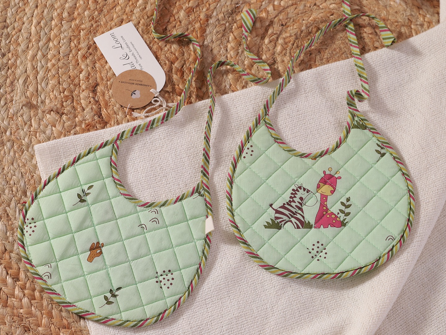Bib (Set of 2)