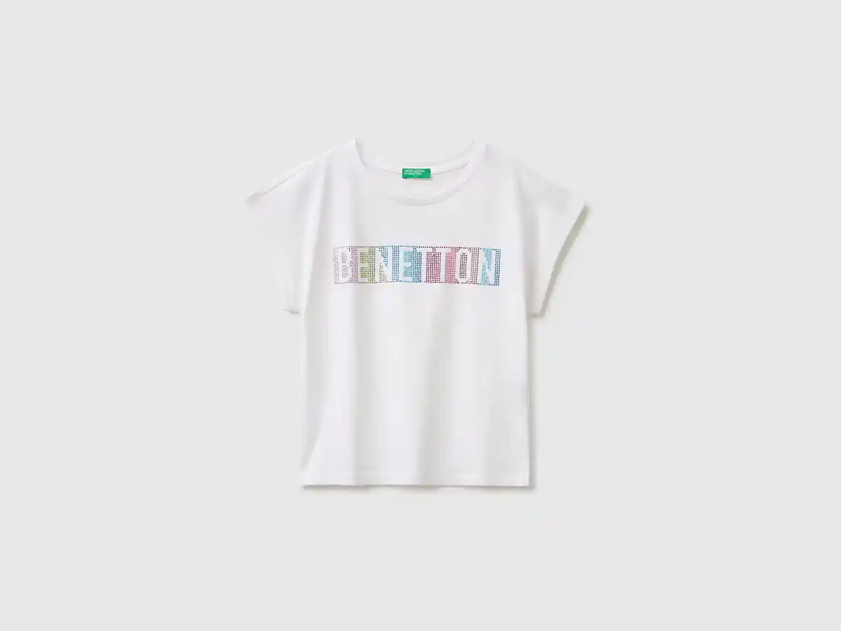 T-shirt with rhinestones